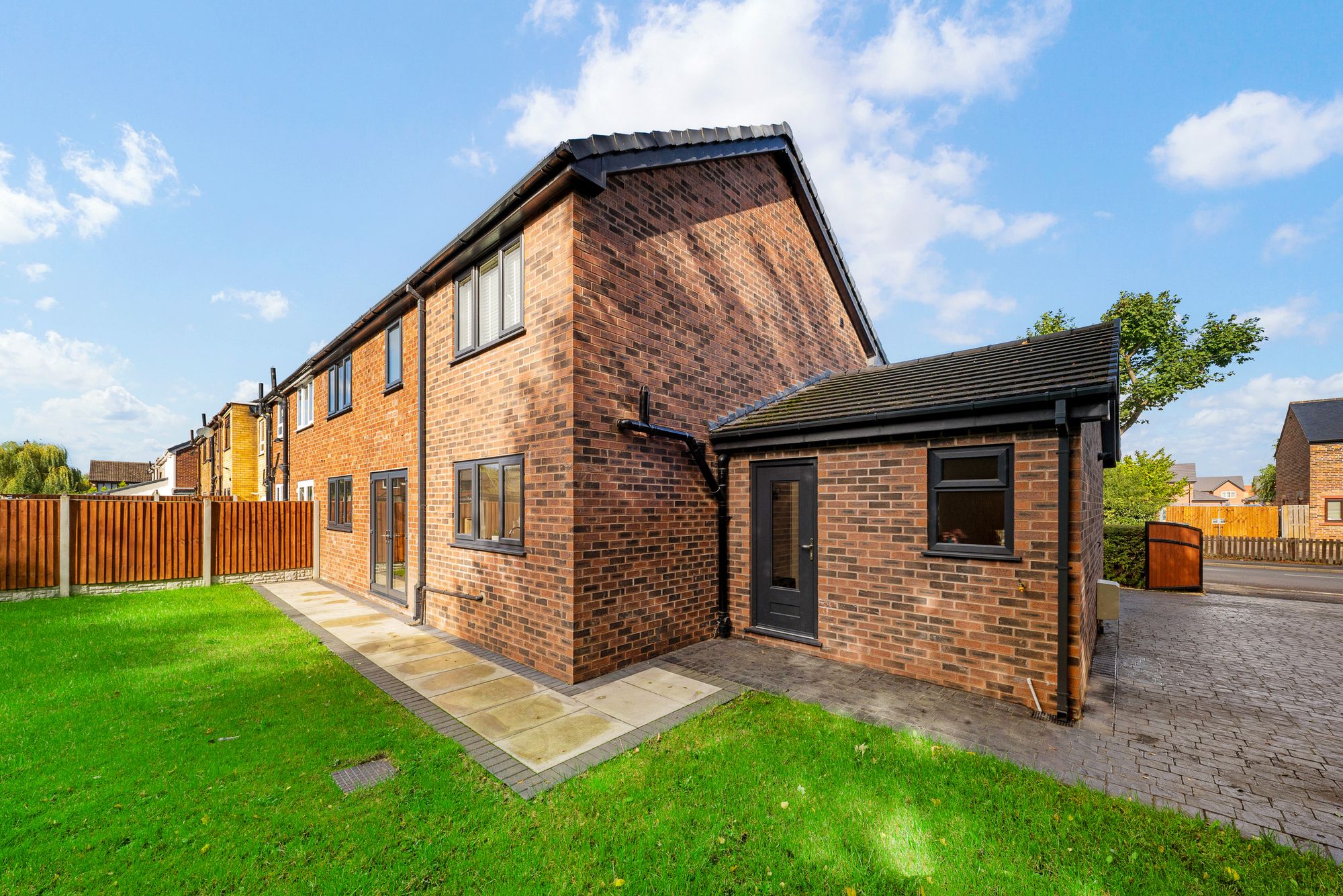 Lower Road, Liverpool, L26