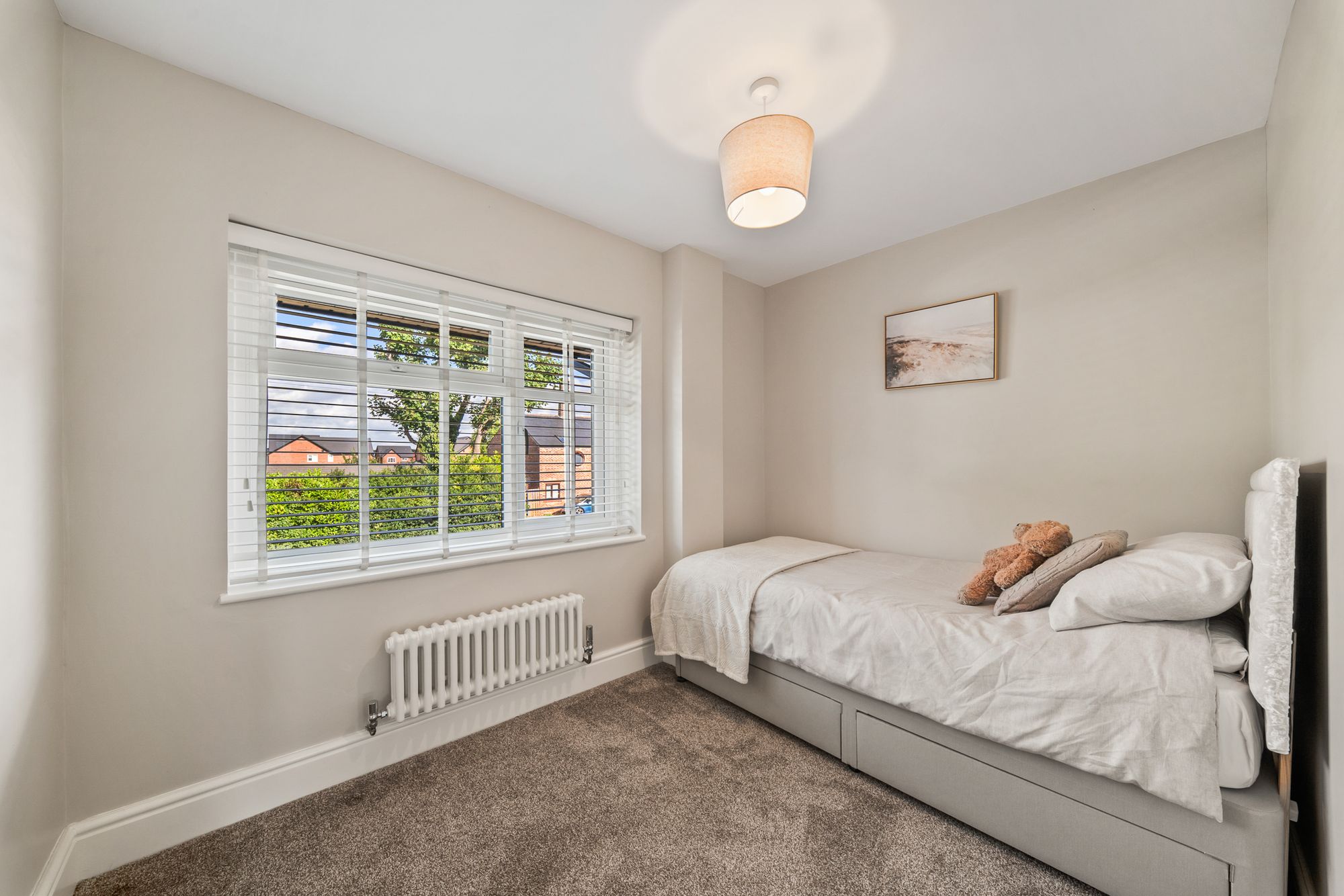 Lower Road, Liverpool, L26