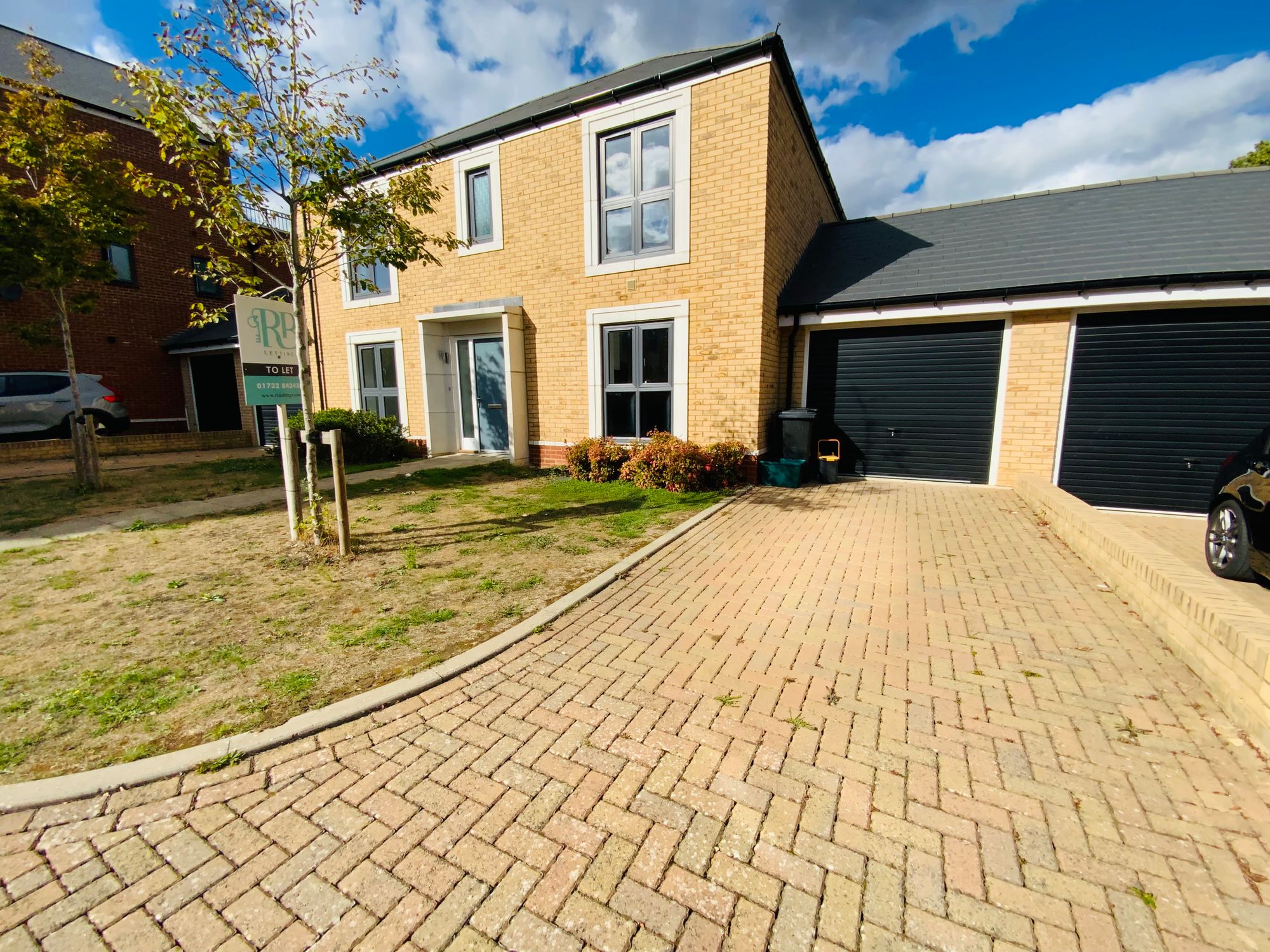 3 Pecham Close, Kings Hill