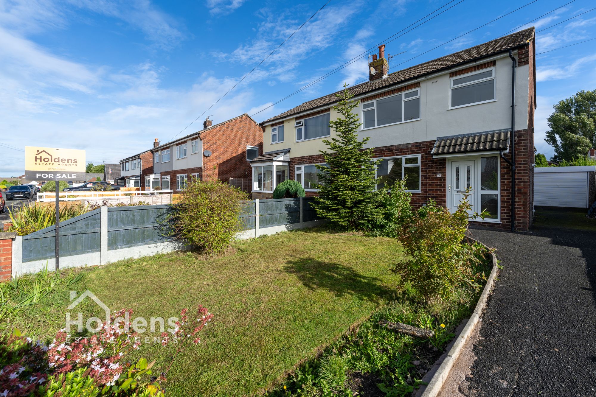 Fir Trees Avenue, Lostock Hall, PR5