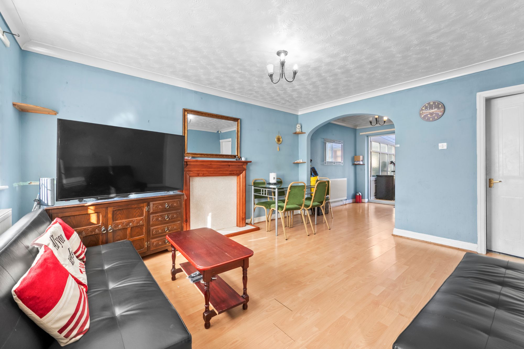 Aviemore Drive, Fearnhead, WA2