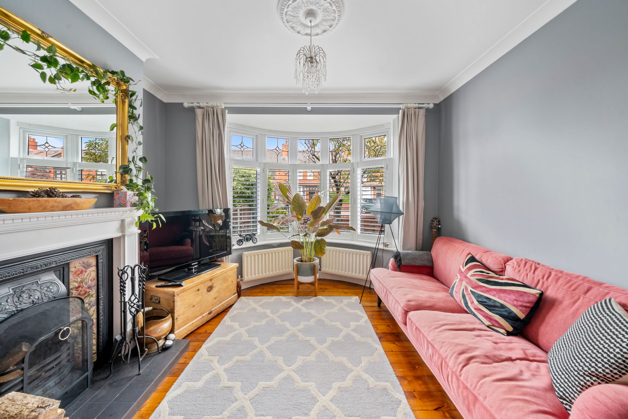 Leigh Road, Leigh, WN7