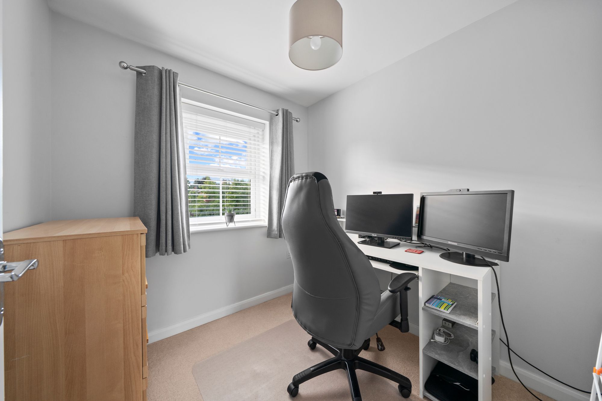 Cedar Gardens, Newton-Le-Willows, WA12