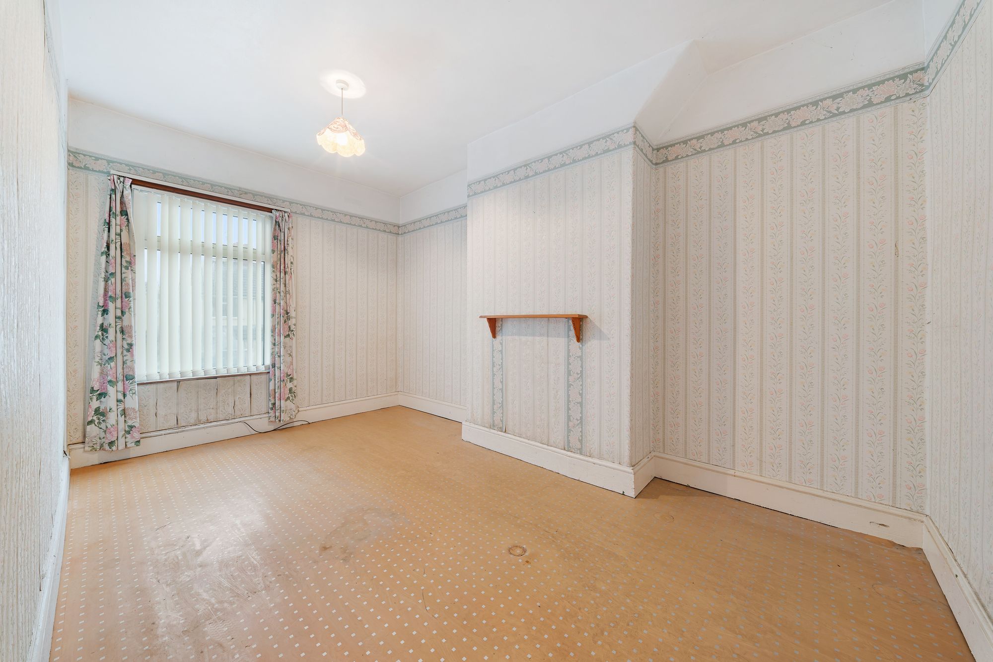 Dundalk Road, Widnes, WA8