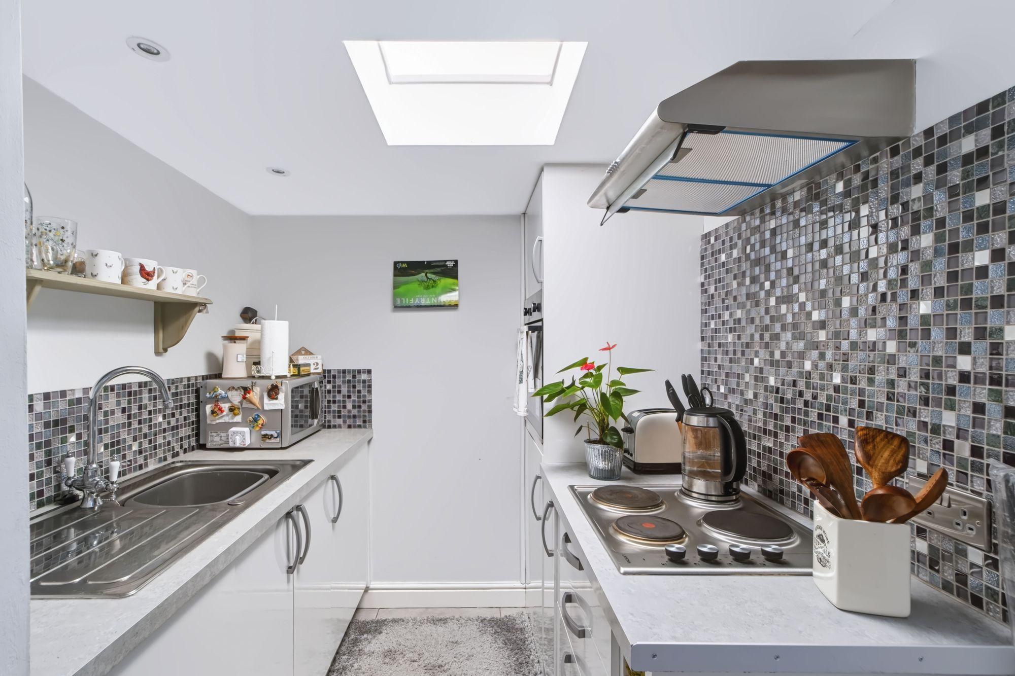 Keckwick Lane, Daresbury, WA4
