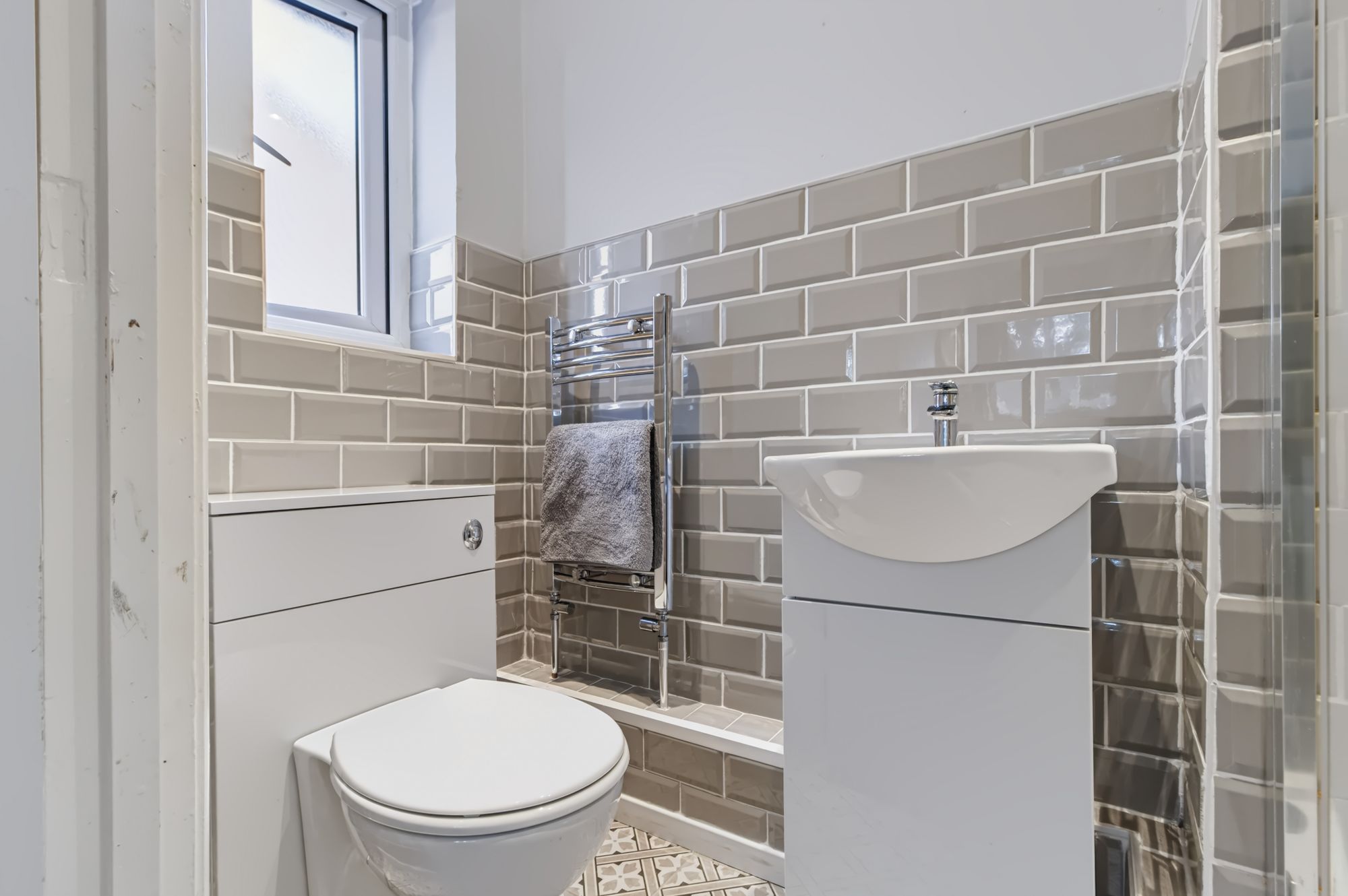 Keckwick Lane, Daresbury, WA4