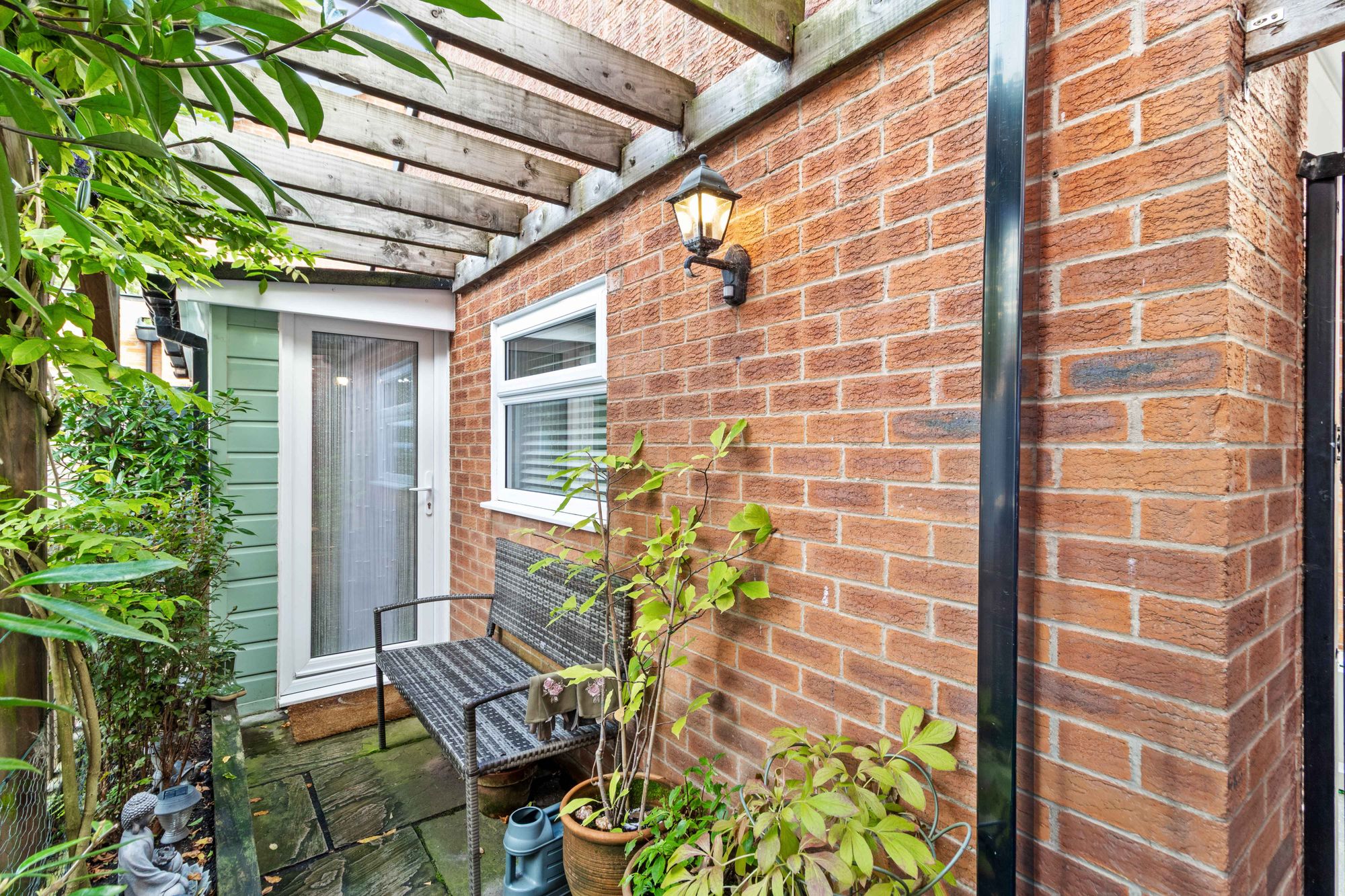 Keckwick Lane, Daresbury, WA4