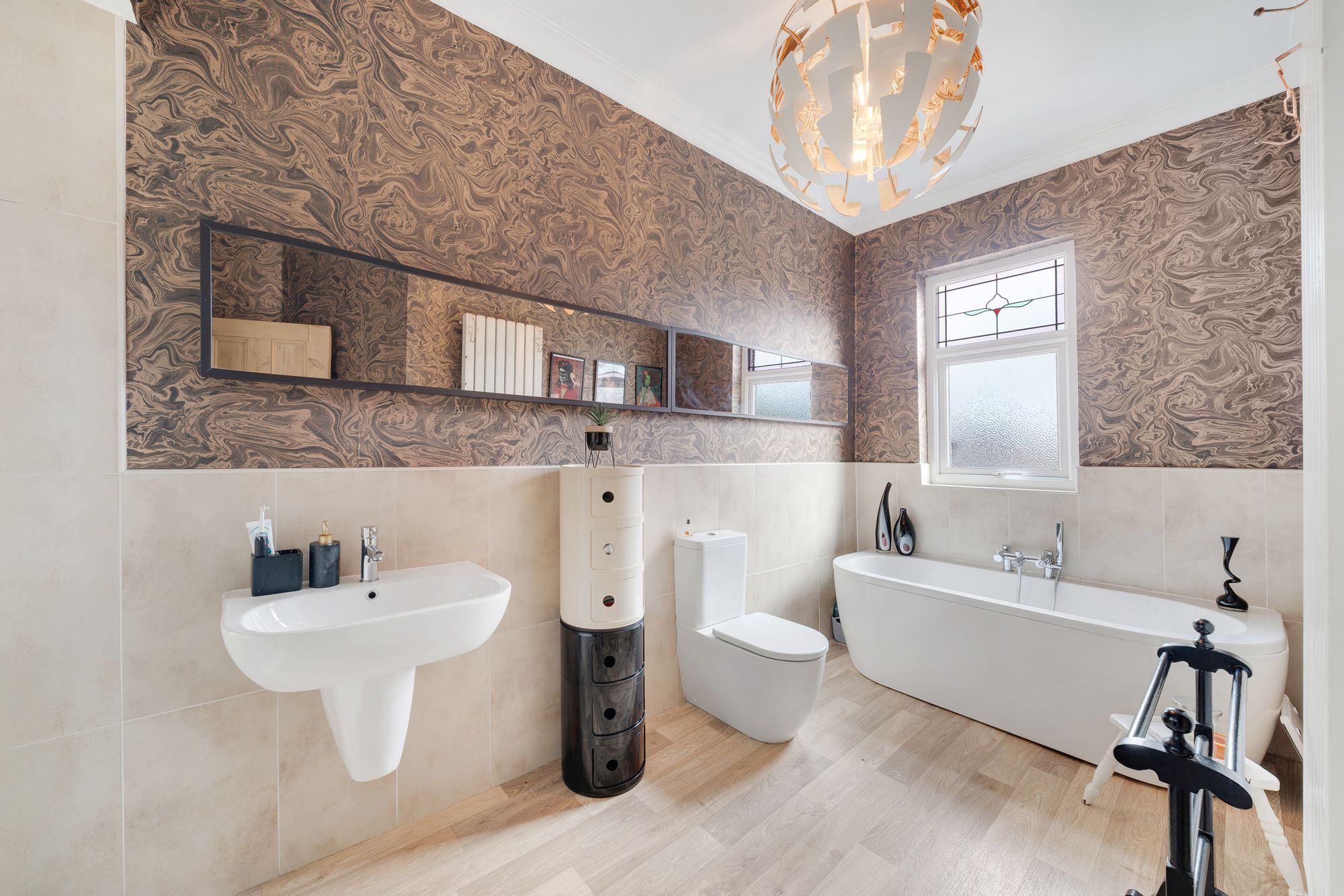 Birchfield Road, Widnes, WA8