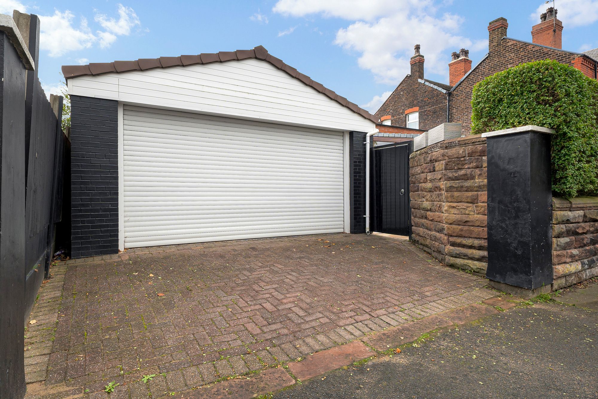 Birchfield Road, Widnes, WA8