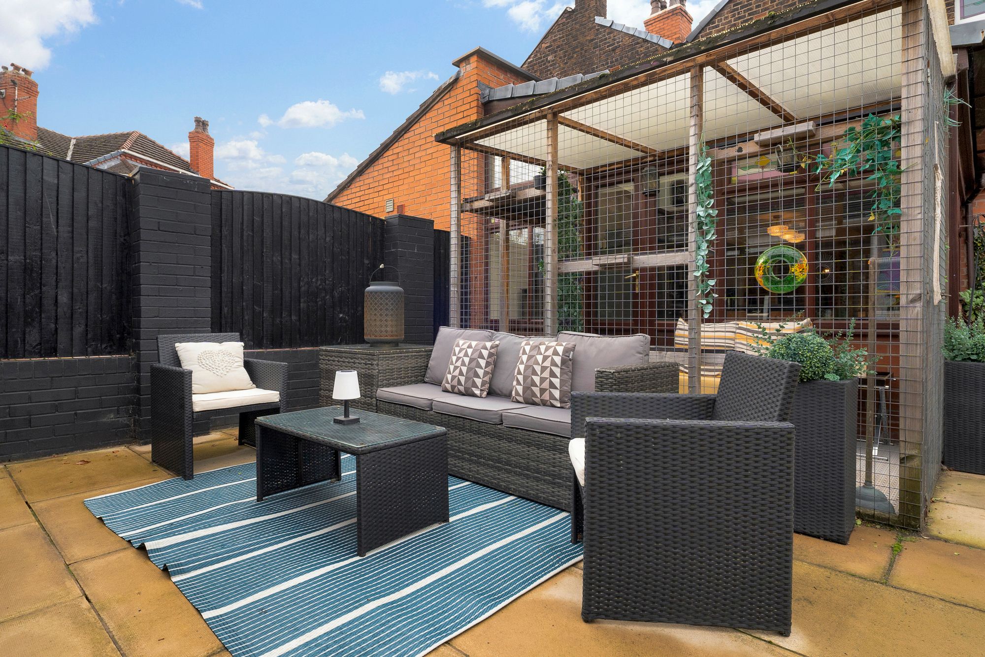 Birchfield Road, Widnes, WA8