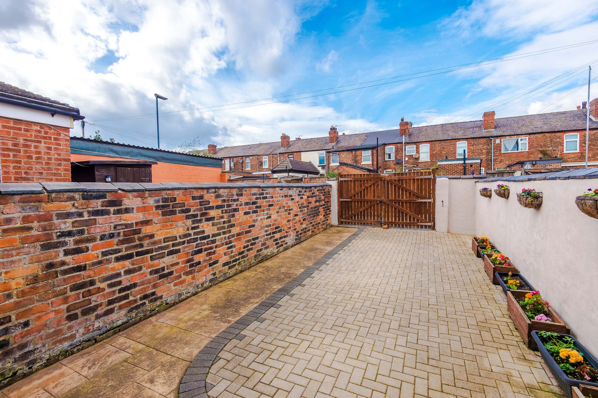 Willis Street, Warrington, WA1