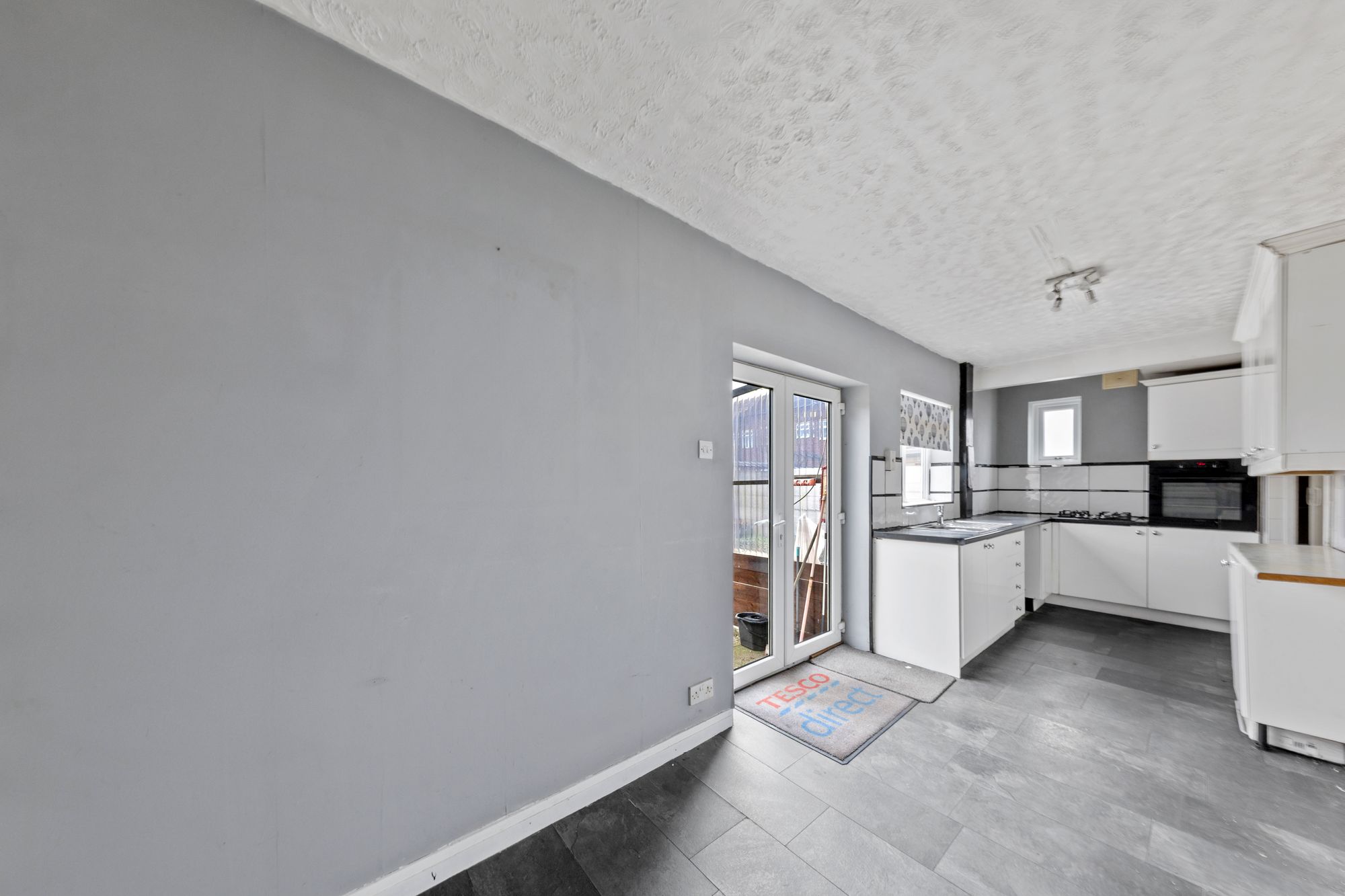 Harding Avenue, Warrington, WA2