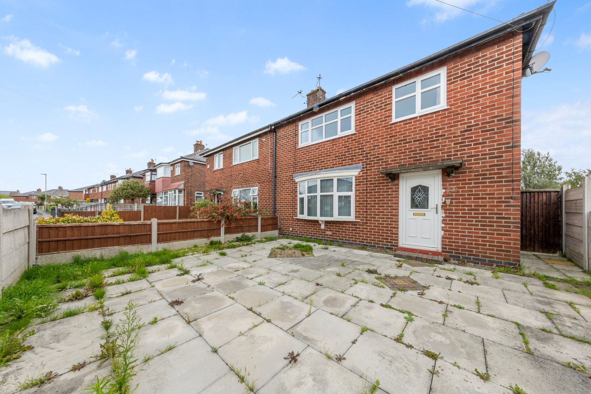 Harding Avenue, Warrington, WA2