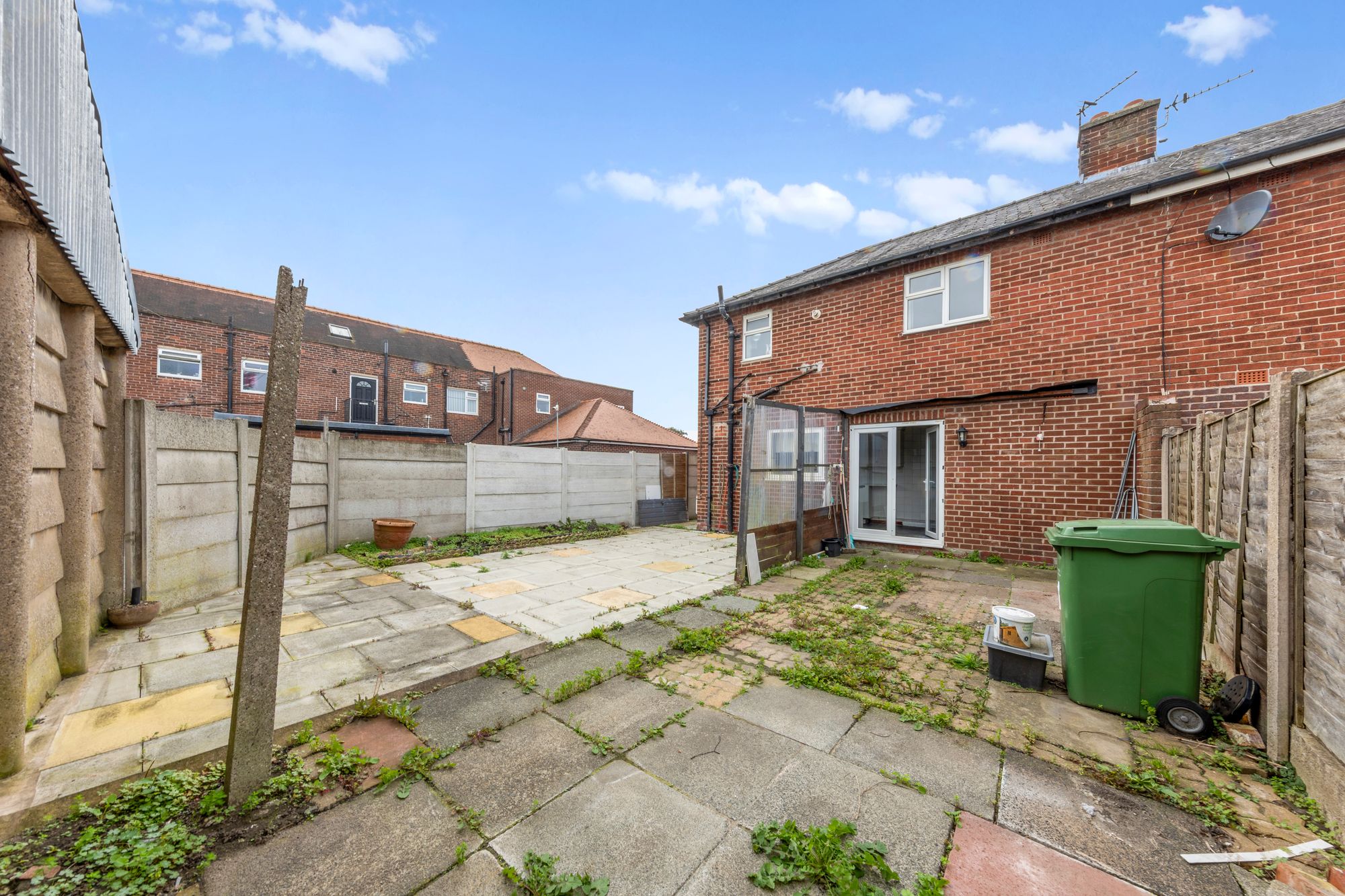Harding Avenue, Warrington, WA2