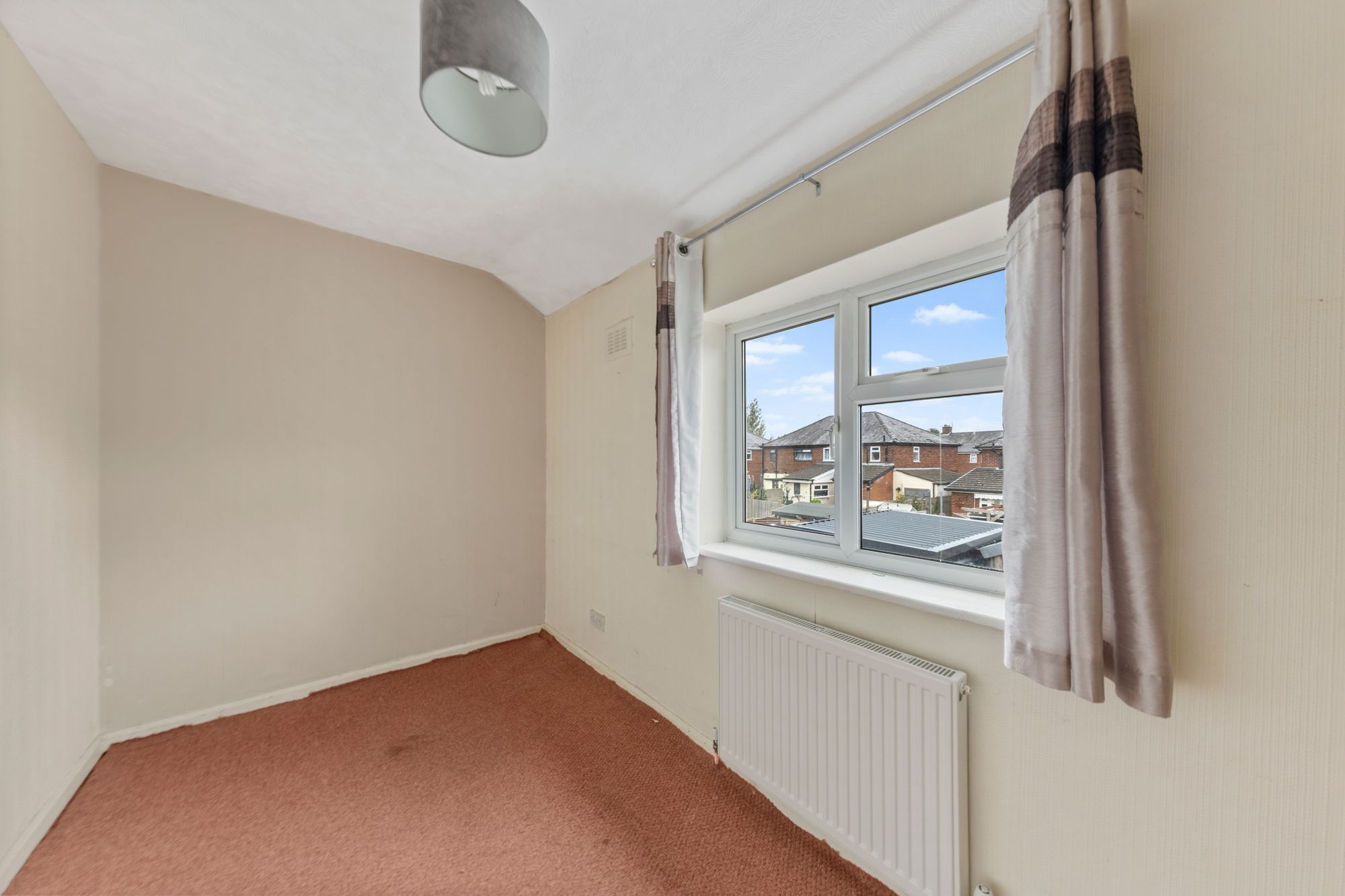 Harding Avenue, Warrington, WA2