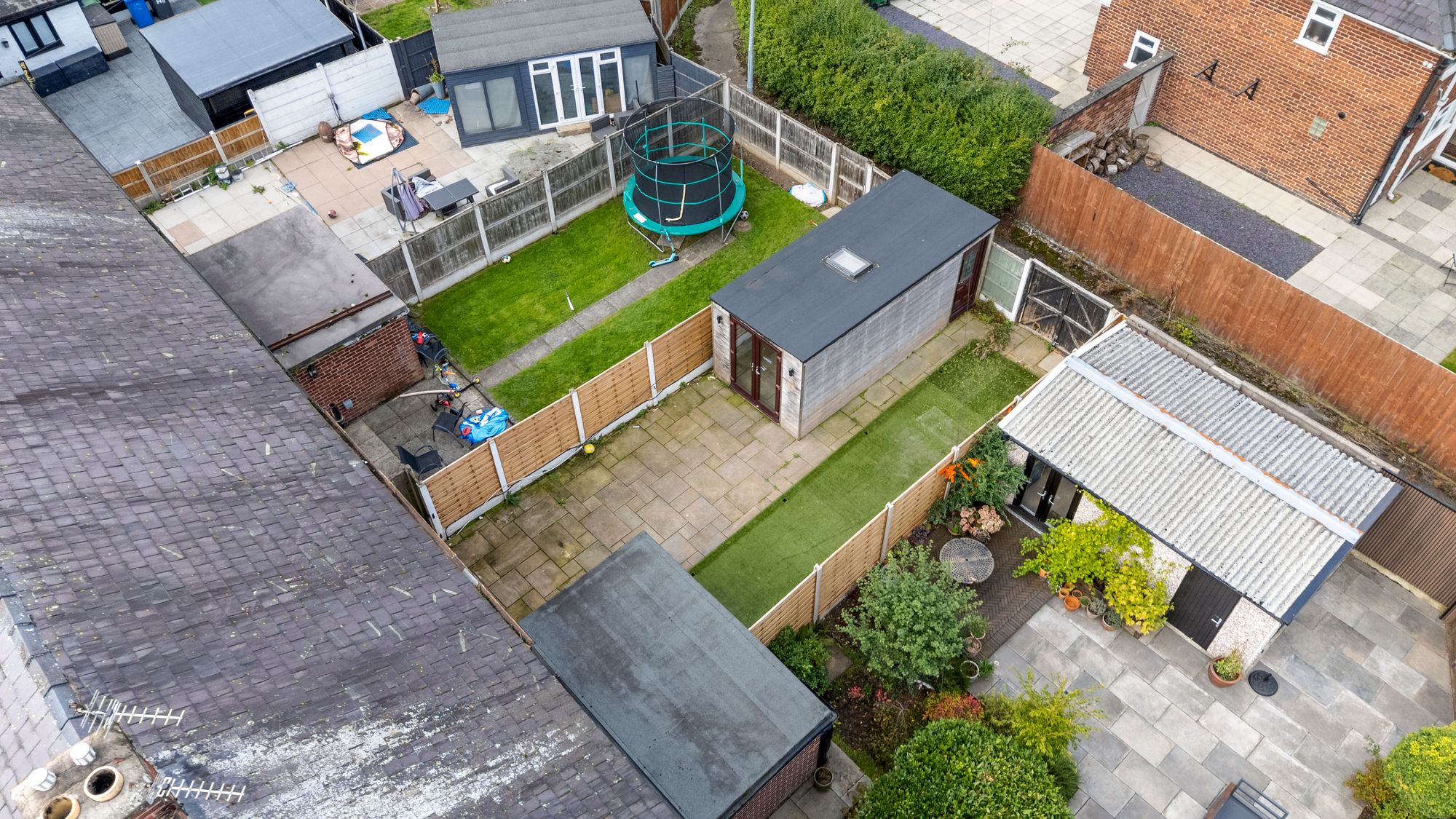 Capesthorne Road, Warrington, WA2