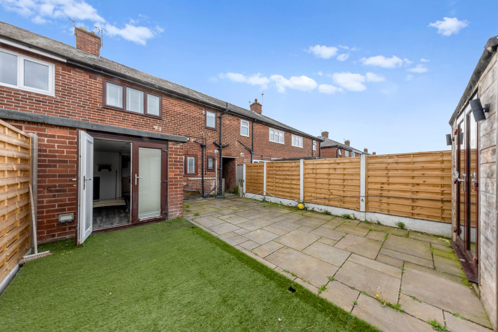 Capesthorne Road, Warrington, WA2