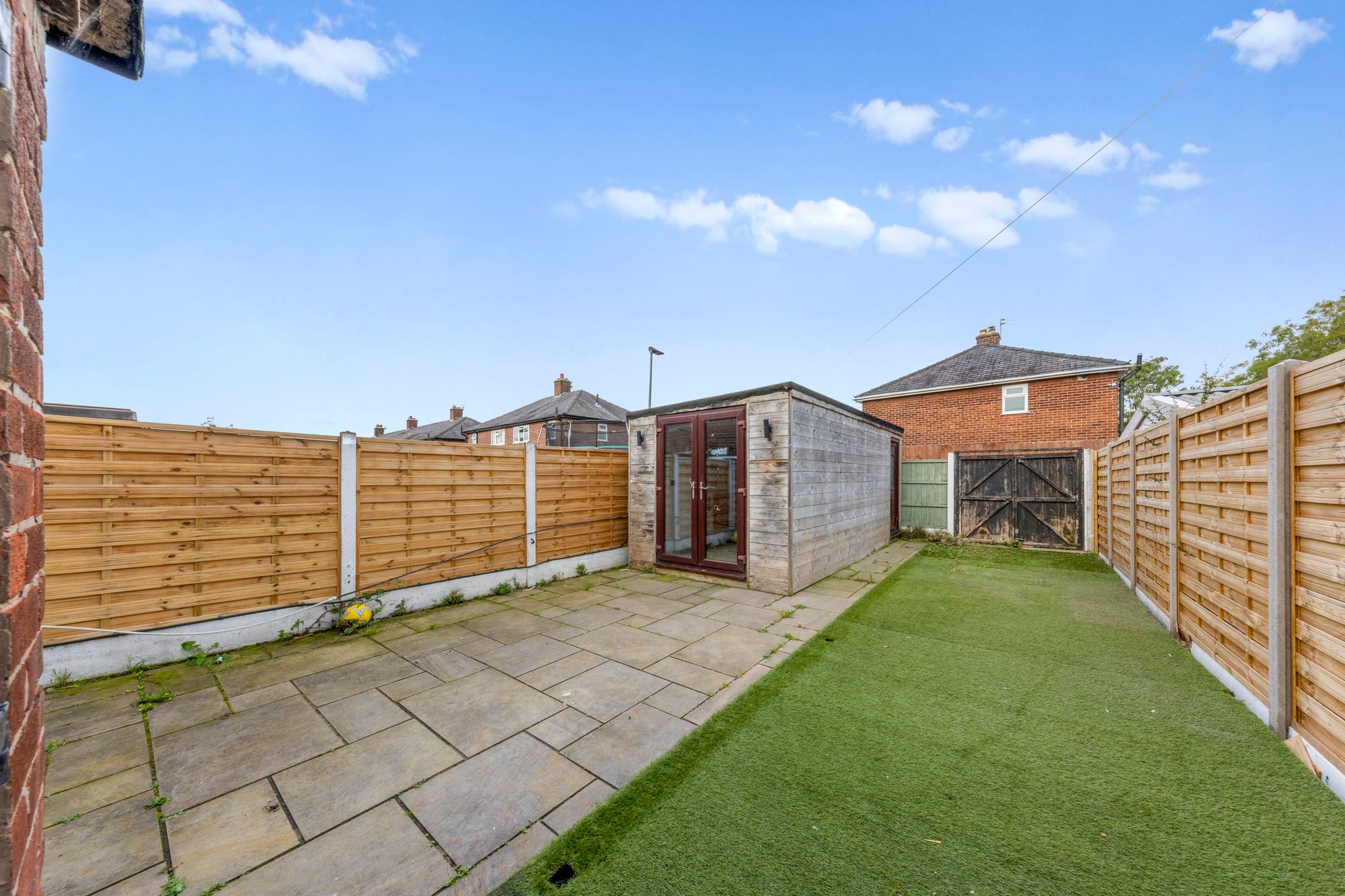Capesthorne Road, Warrington, WA2
