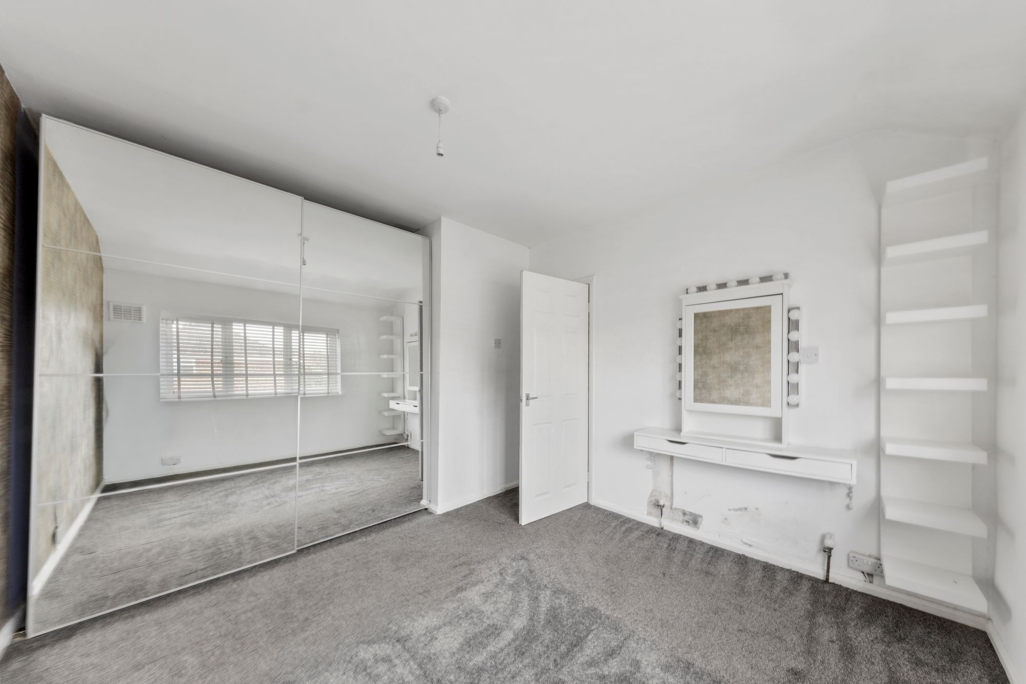 Capesthorne Road, Warrington, WA2