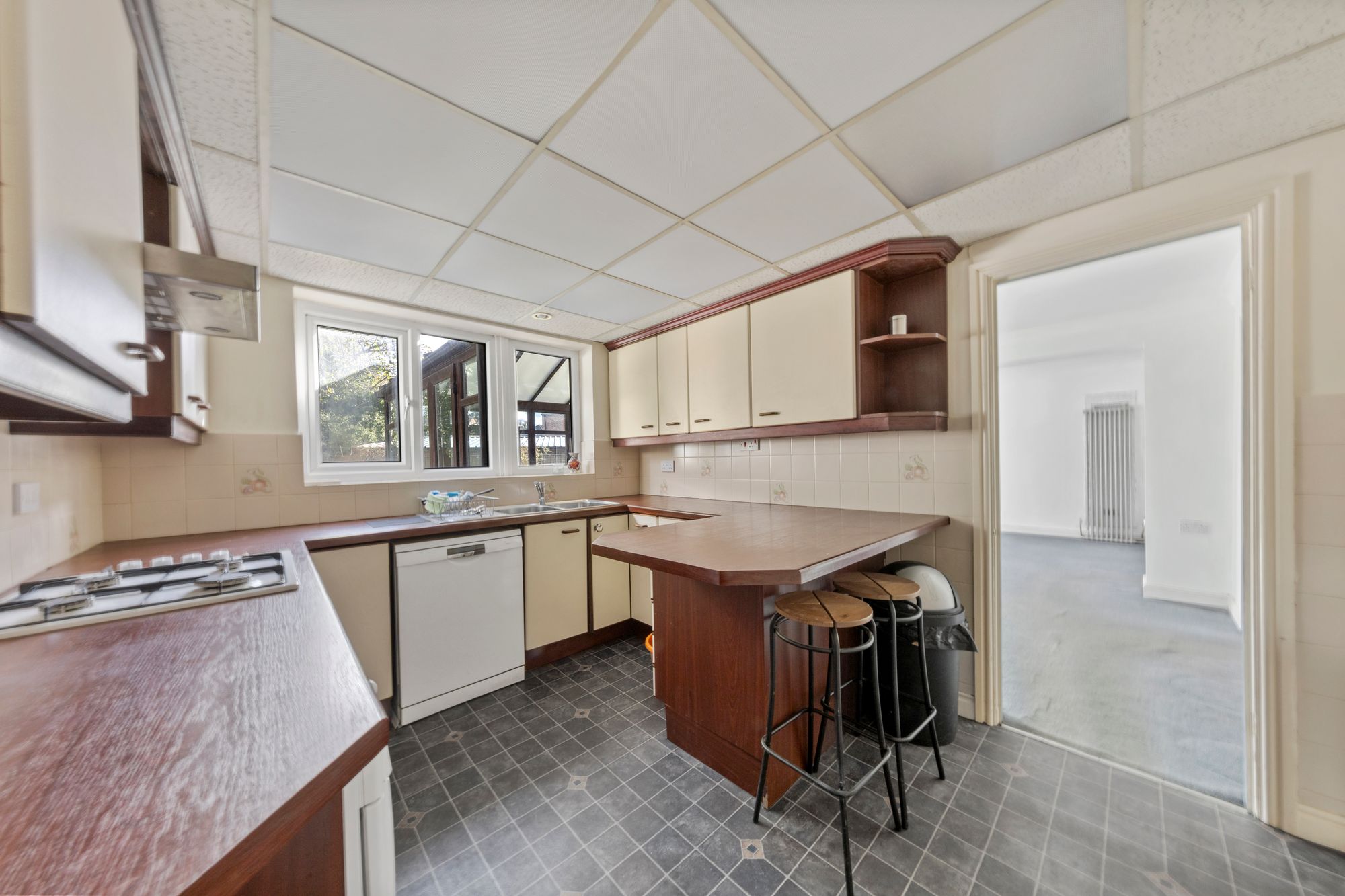 St. Andrews Close, Fearnhead, WA2
