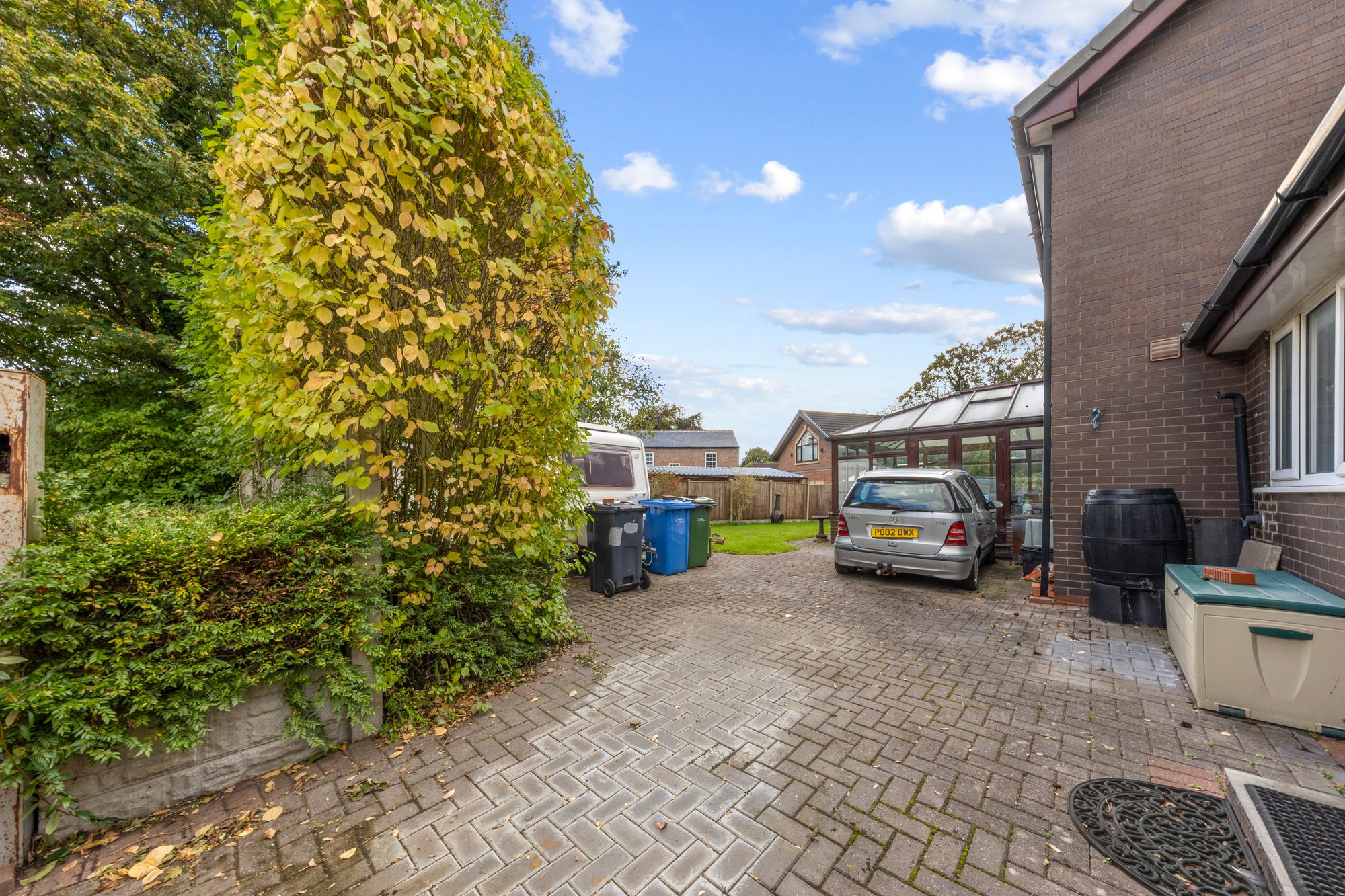 St. Andrews Close, Fearnhead, WA2