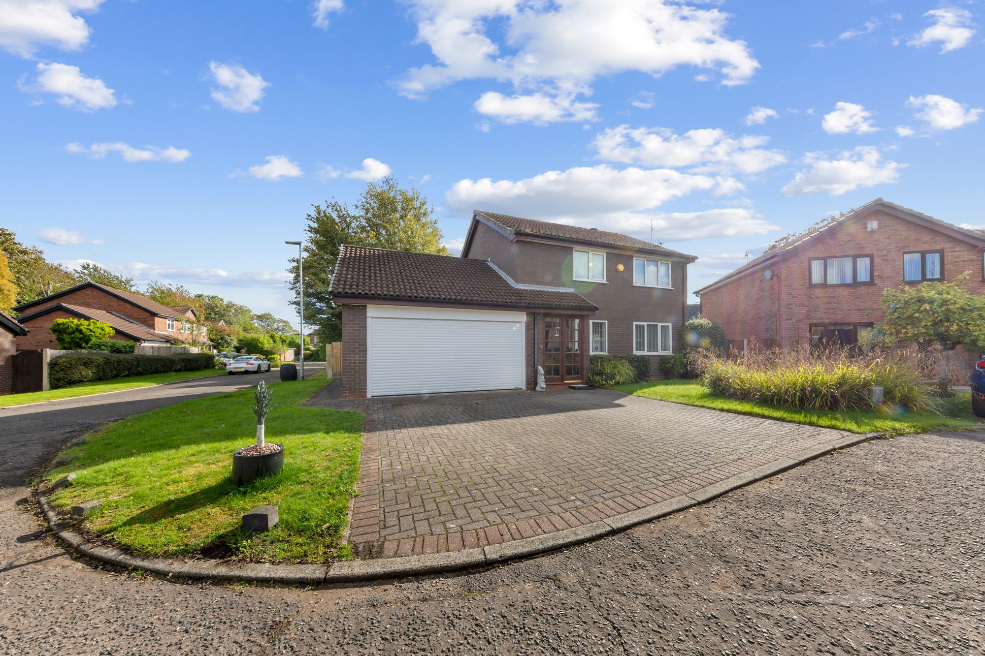 St. Andrews Close, Fearnhead, WA2
