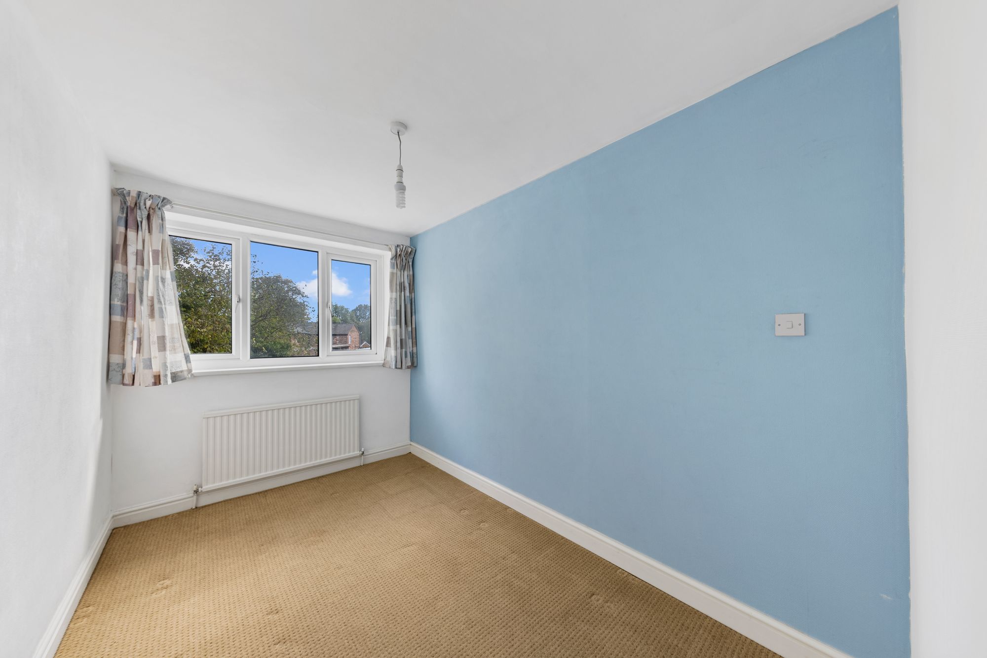 St. Andrews Close, Fearnhead, WA2