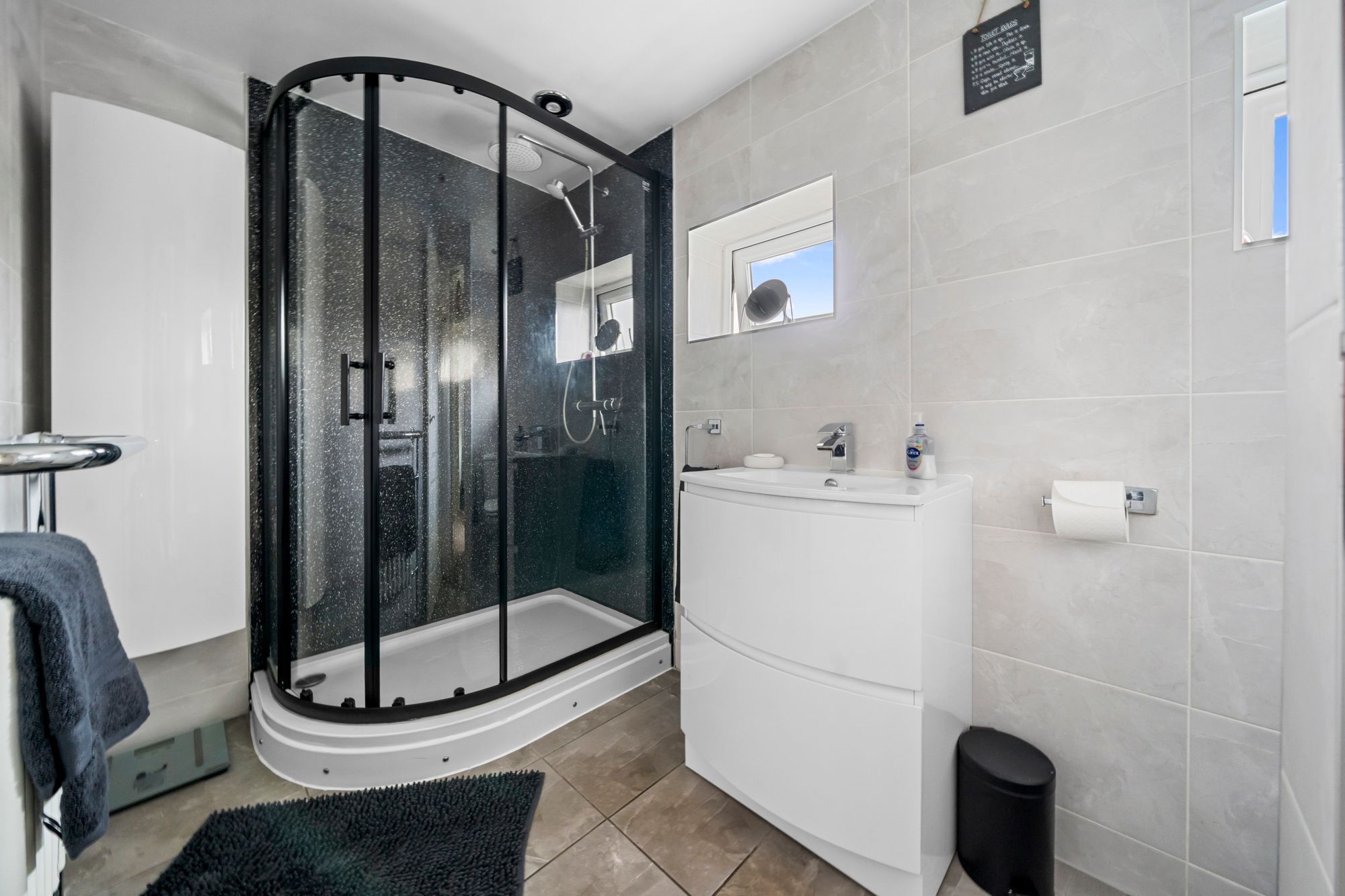 Pendle Road, Golborne, WA3