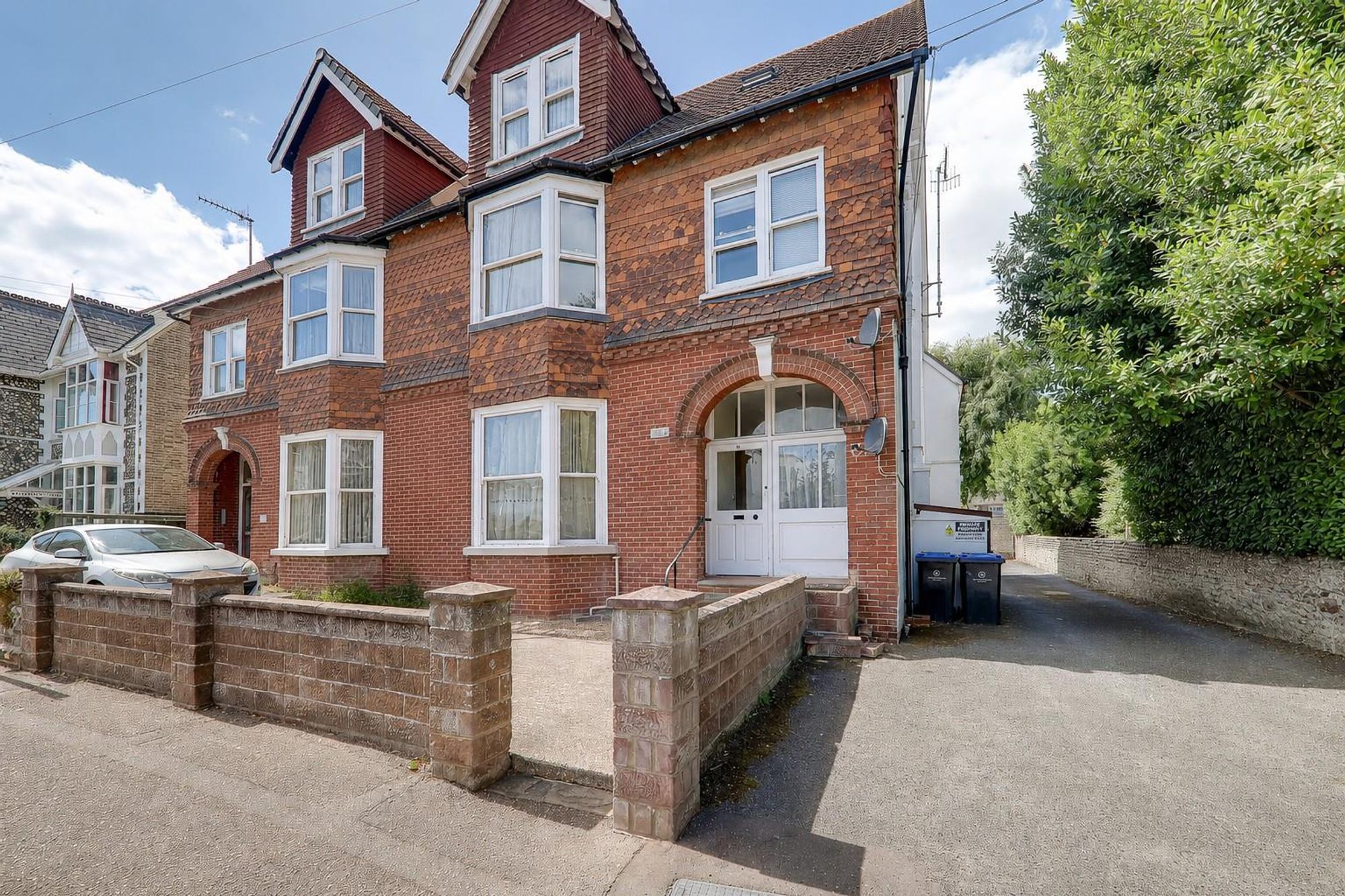 Flat | Flat 4, 11 Oxford Road, Worthing, BN11 1XG | For Sale