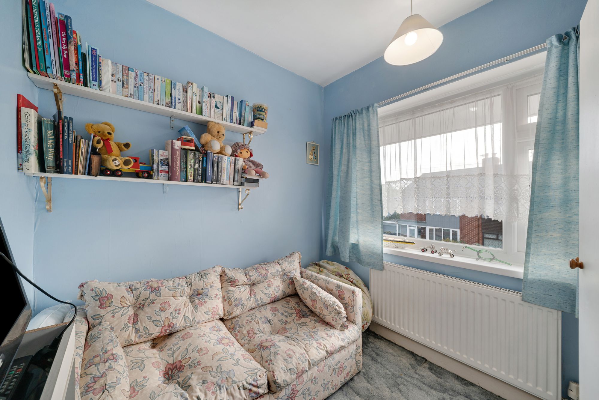 Rawlinson Crescent, Liverpool, L26