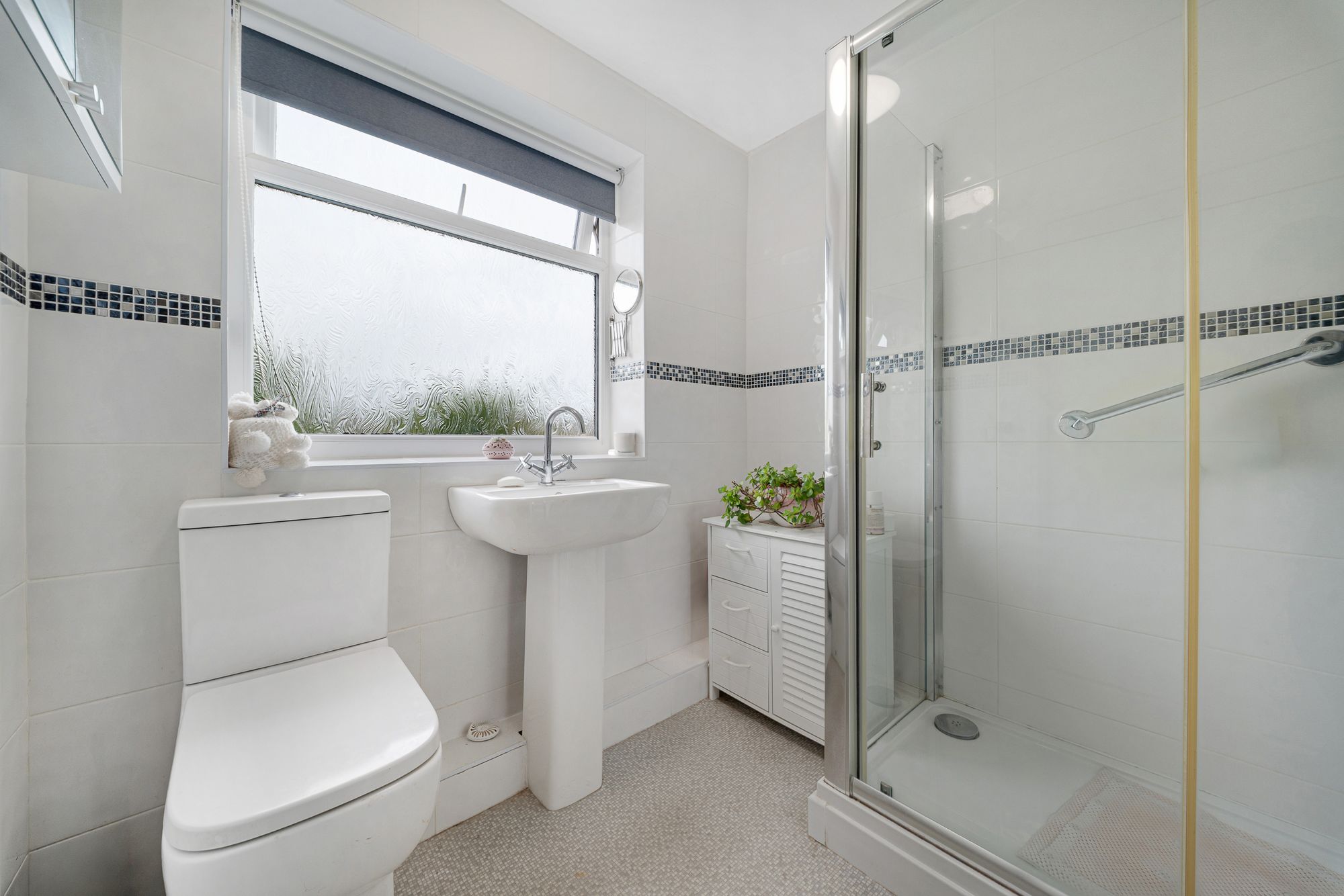 Rawlinson Crescent, Liverpool, L26