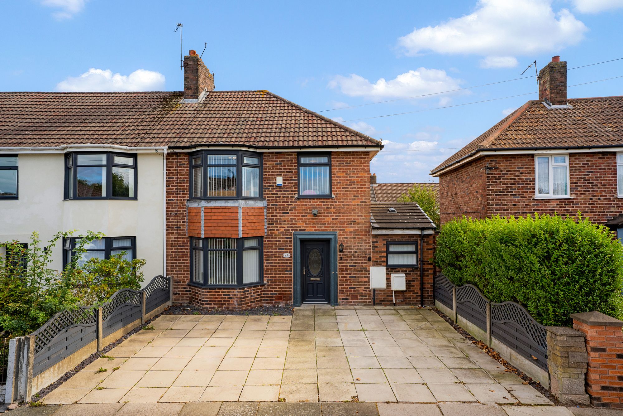 Dovecot Avenue, Liverpool, L14
