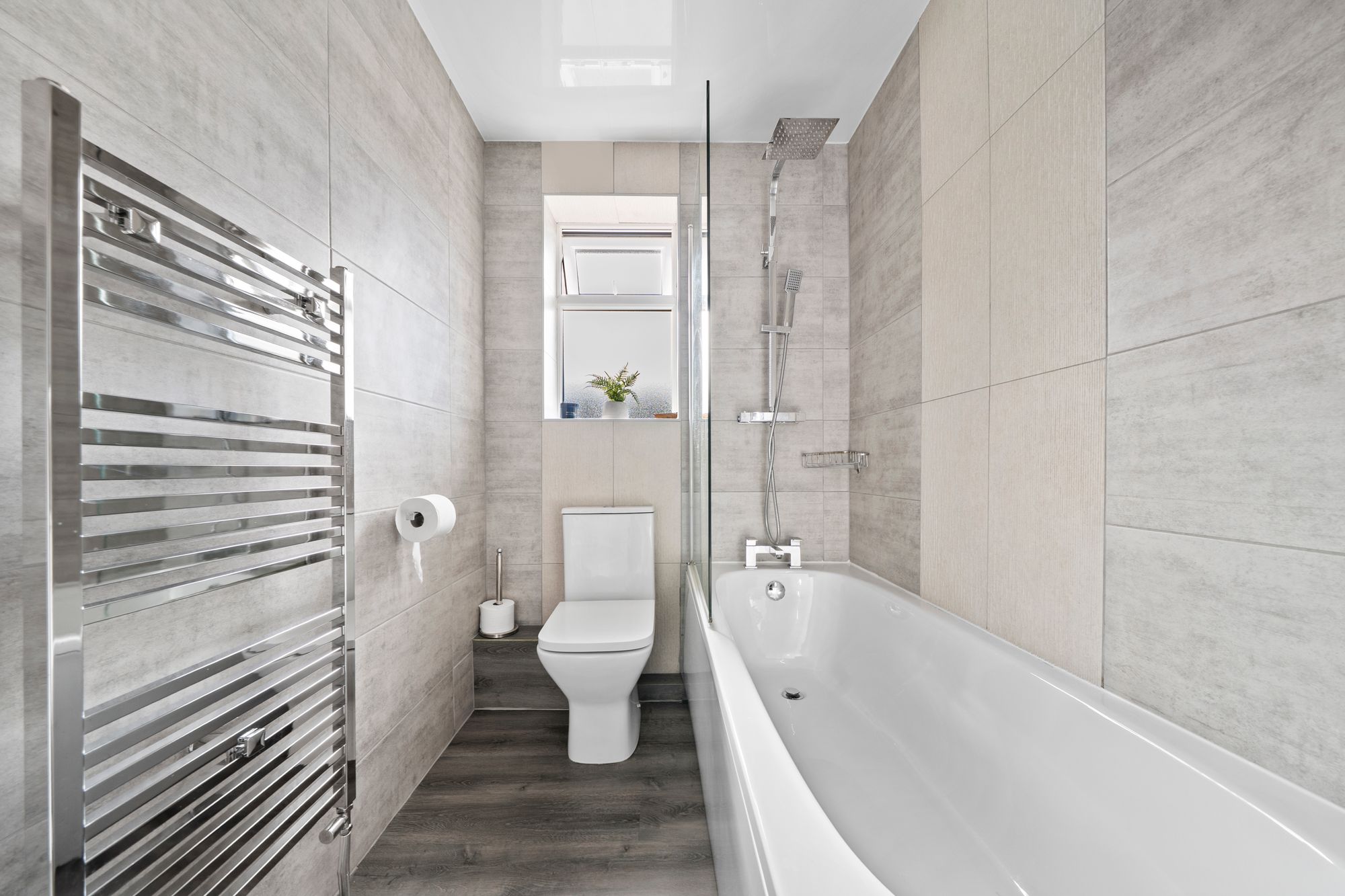 Gresford Close, Callands, WA5