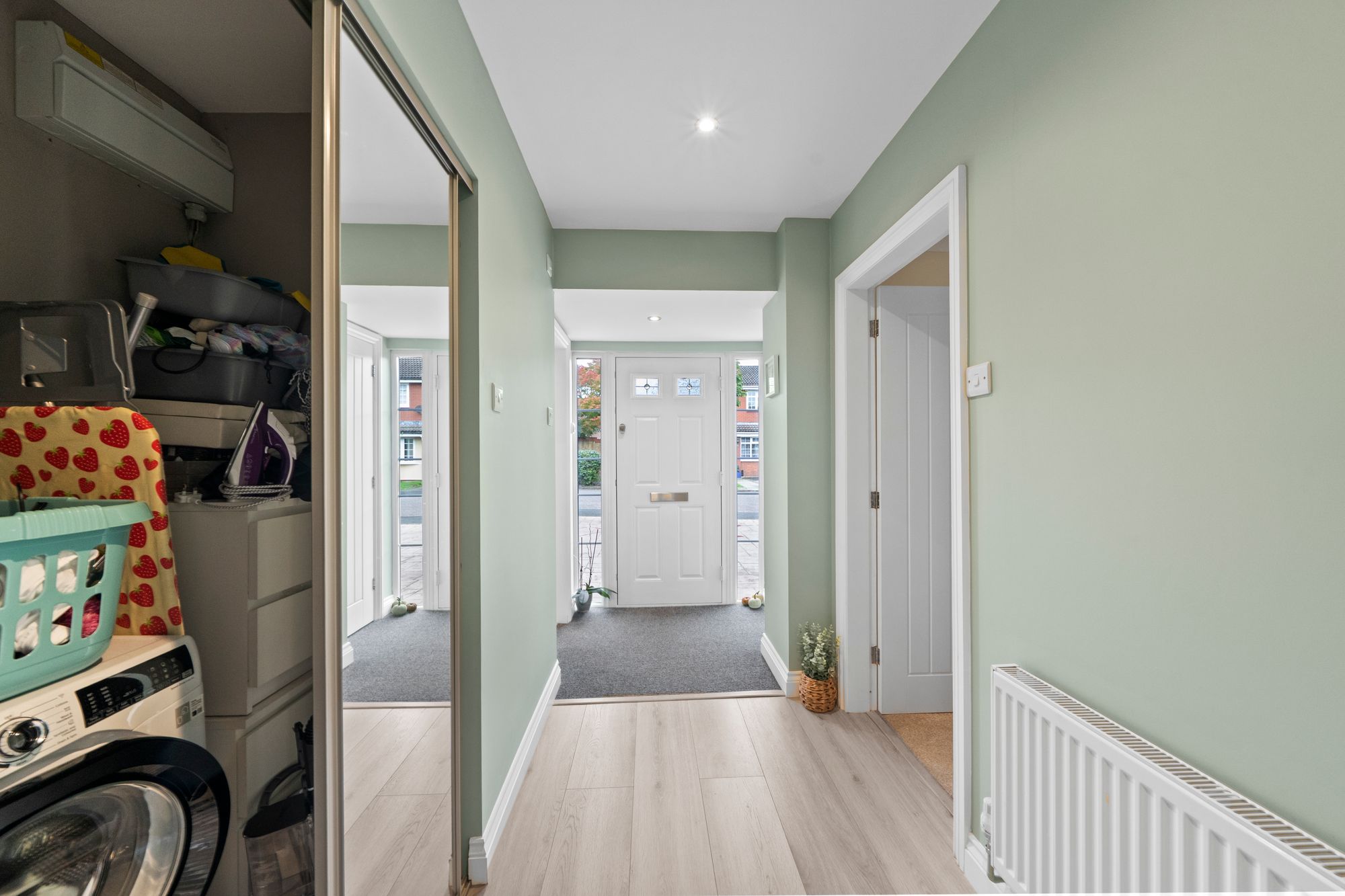 Gresford Close, Callands, WA5
