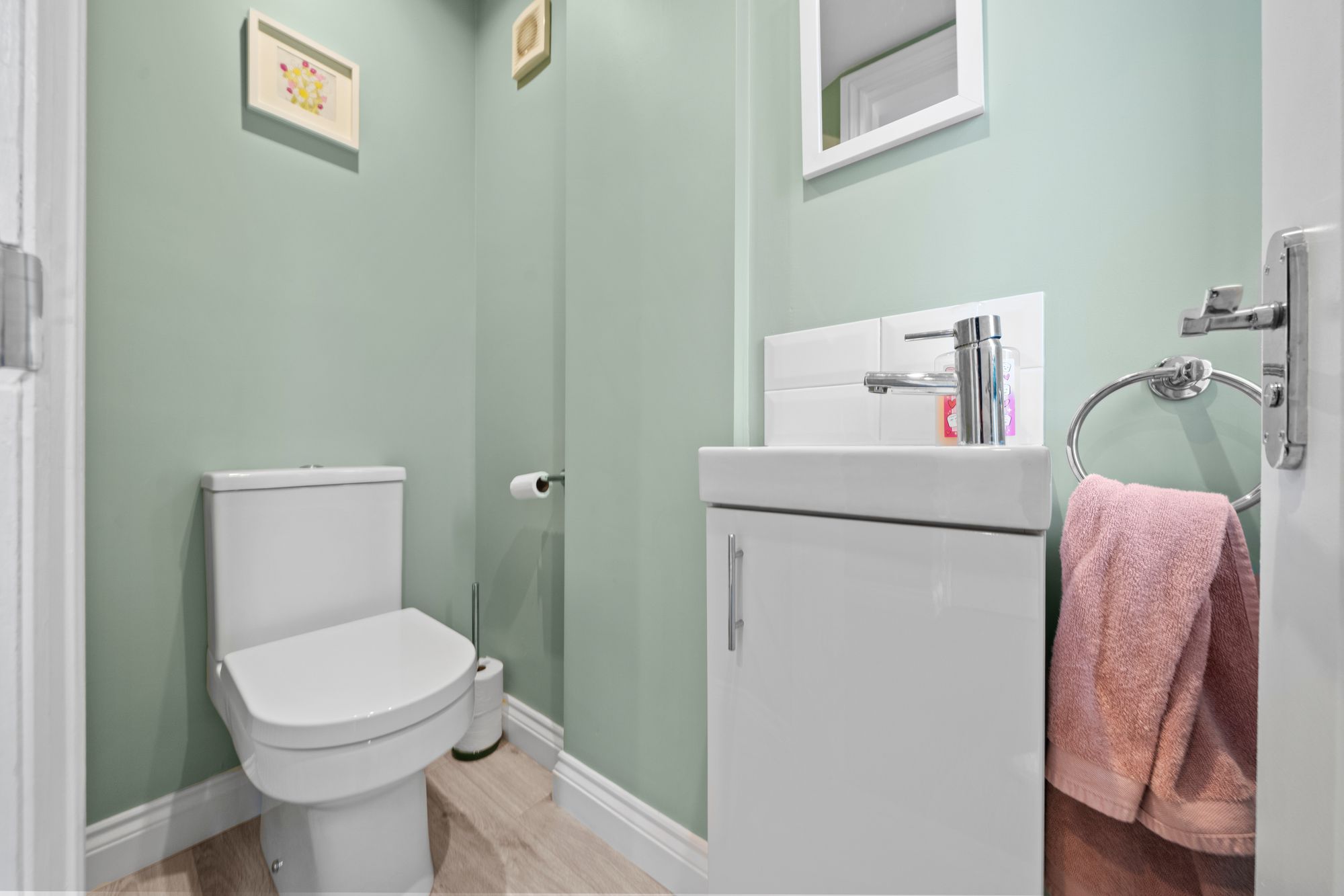 Gresford Close, Callands, WA5