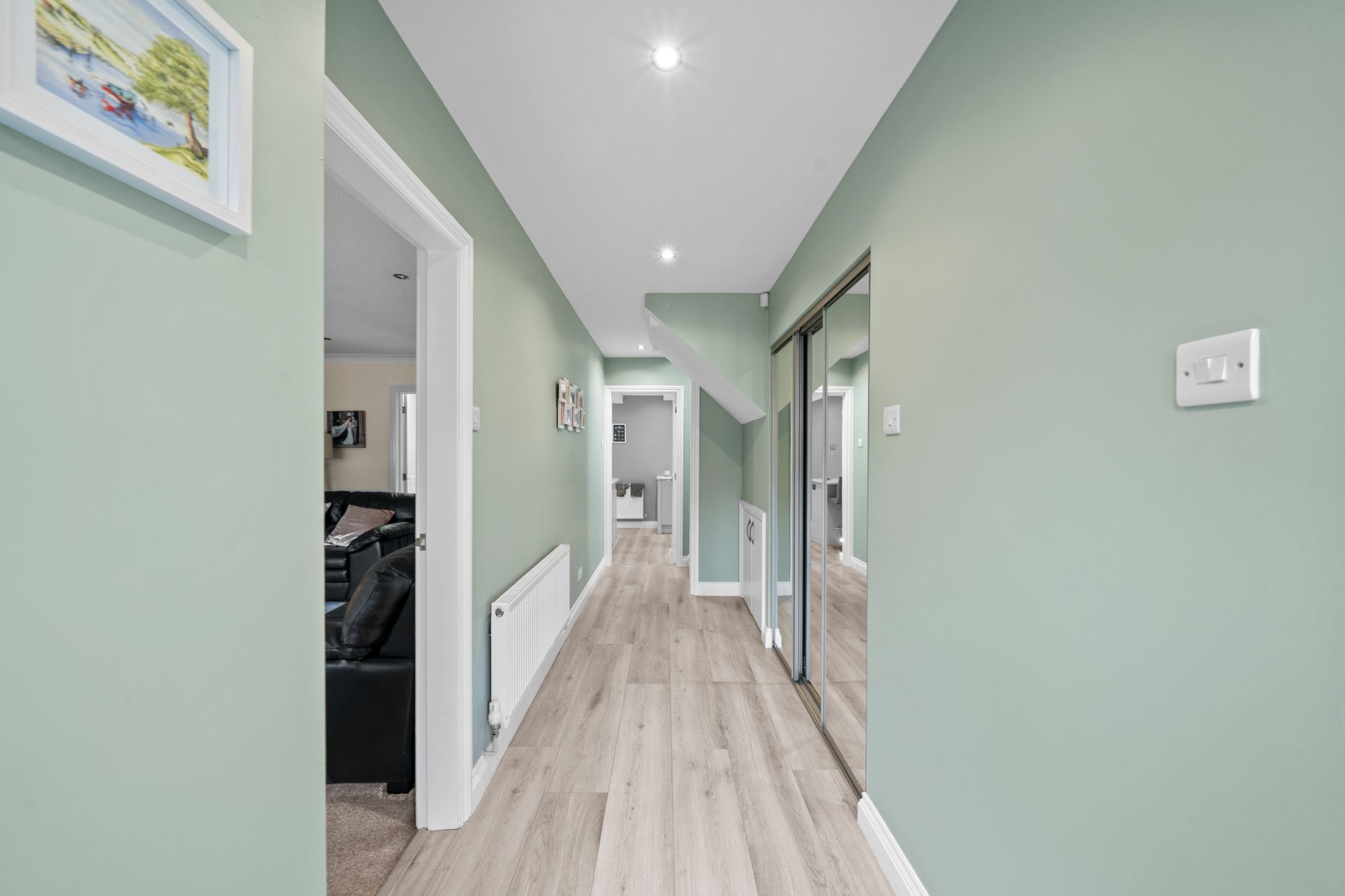 Gresford Close, Callands, WA5