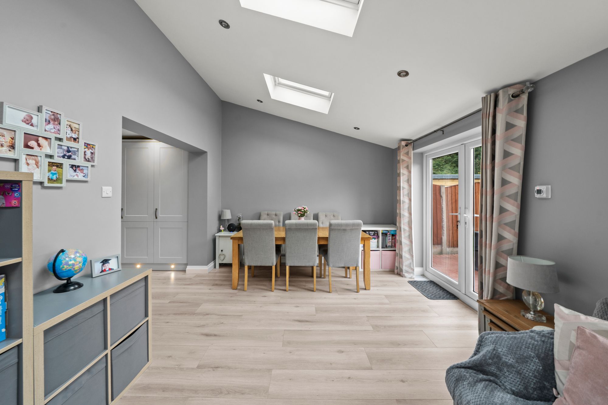 Gresford Close, Callands, WA5