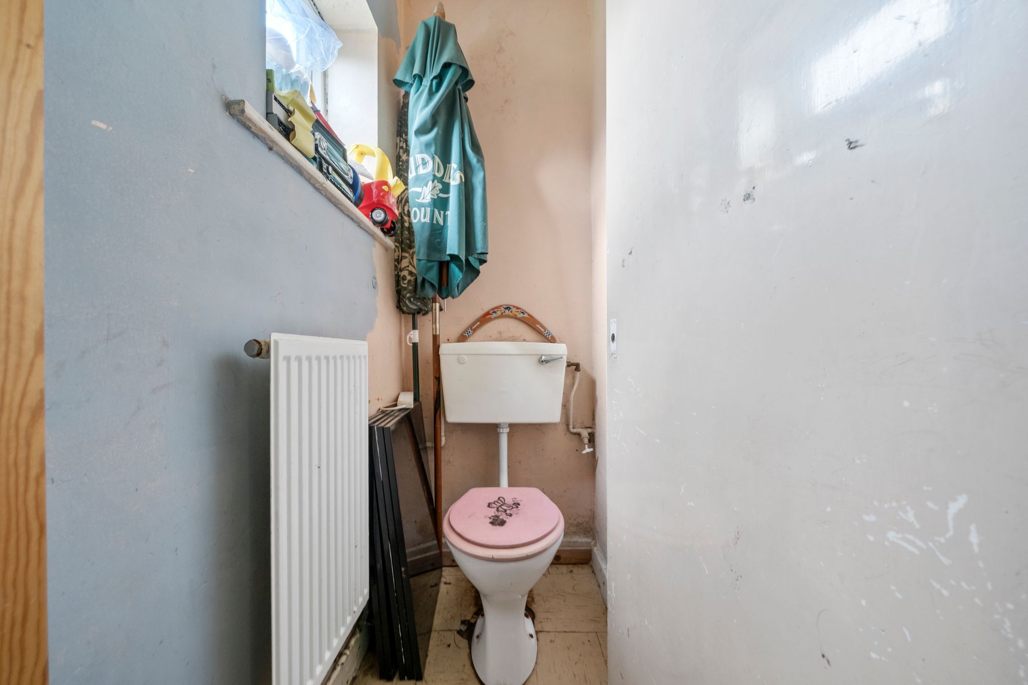 Clarke Street, Leigh, WN7