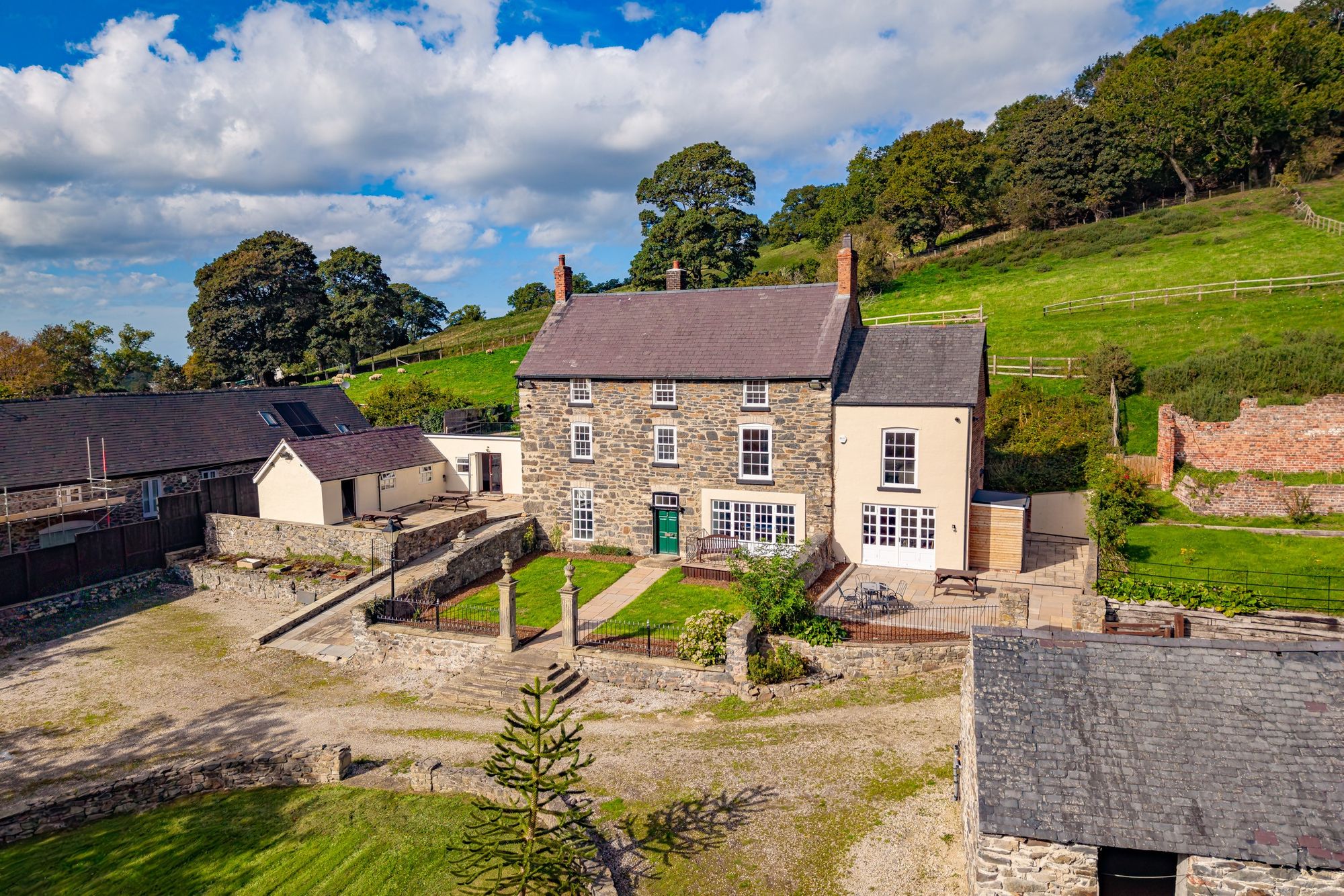Property image — Holywell Road, Rhuallt, LL17