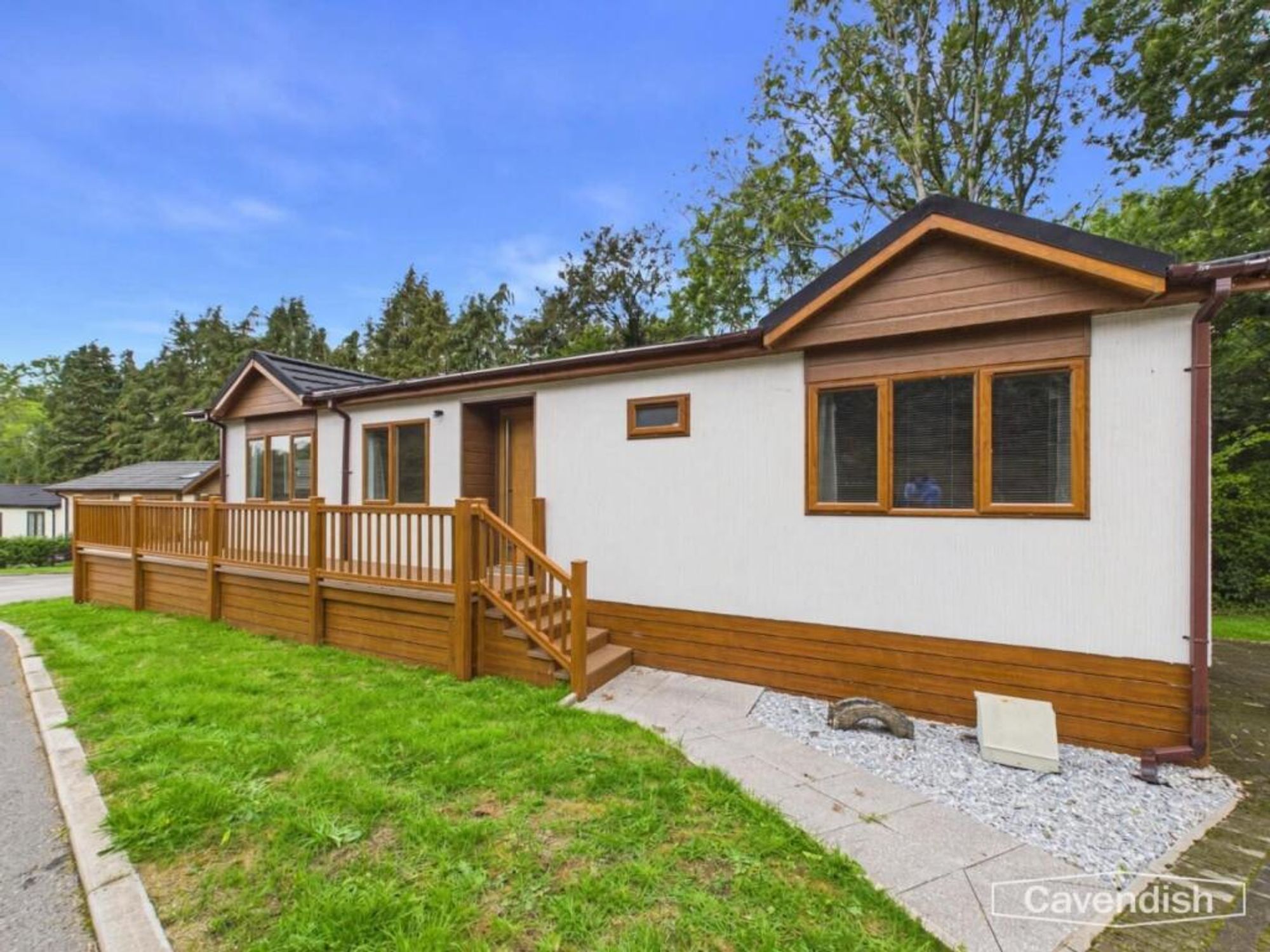 The Pines, Llanbedr Dyffryn Clwyd, LL15