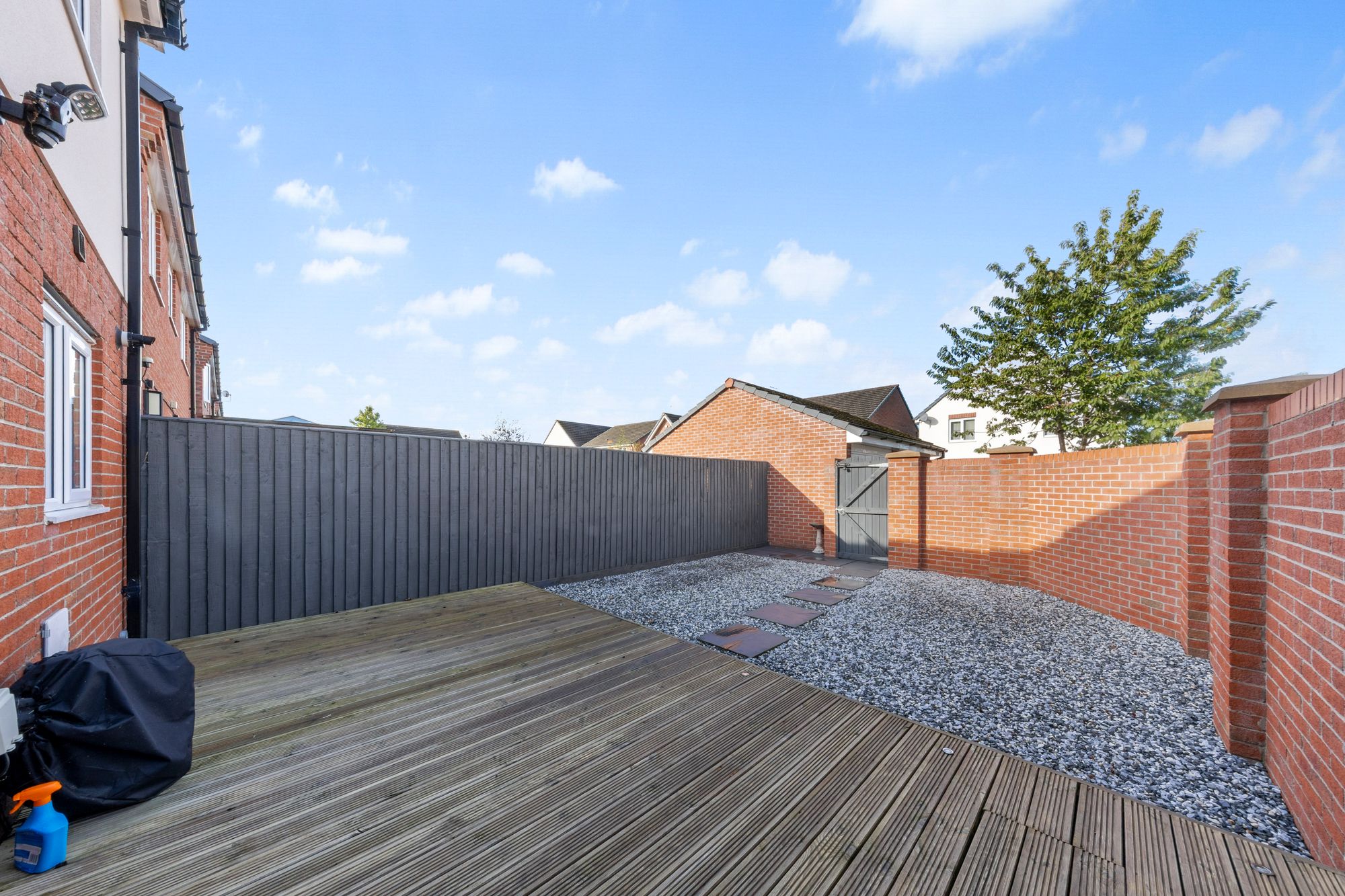 Doulton Close, Warrington, WA4
