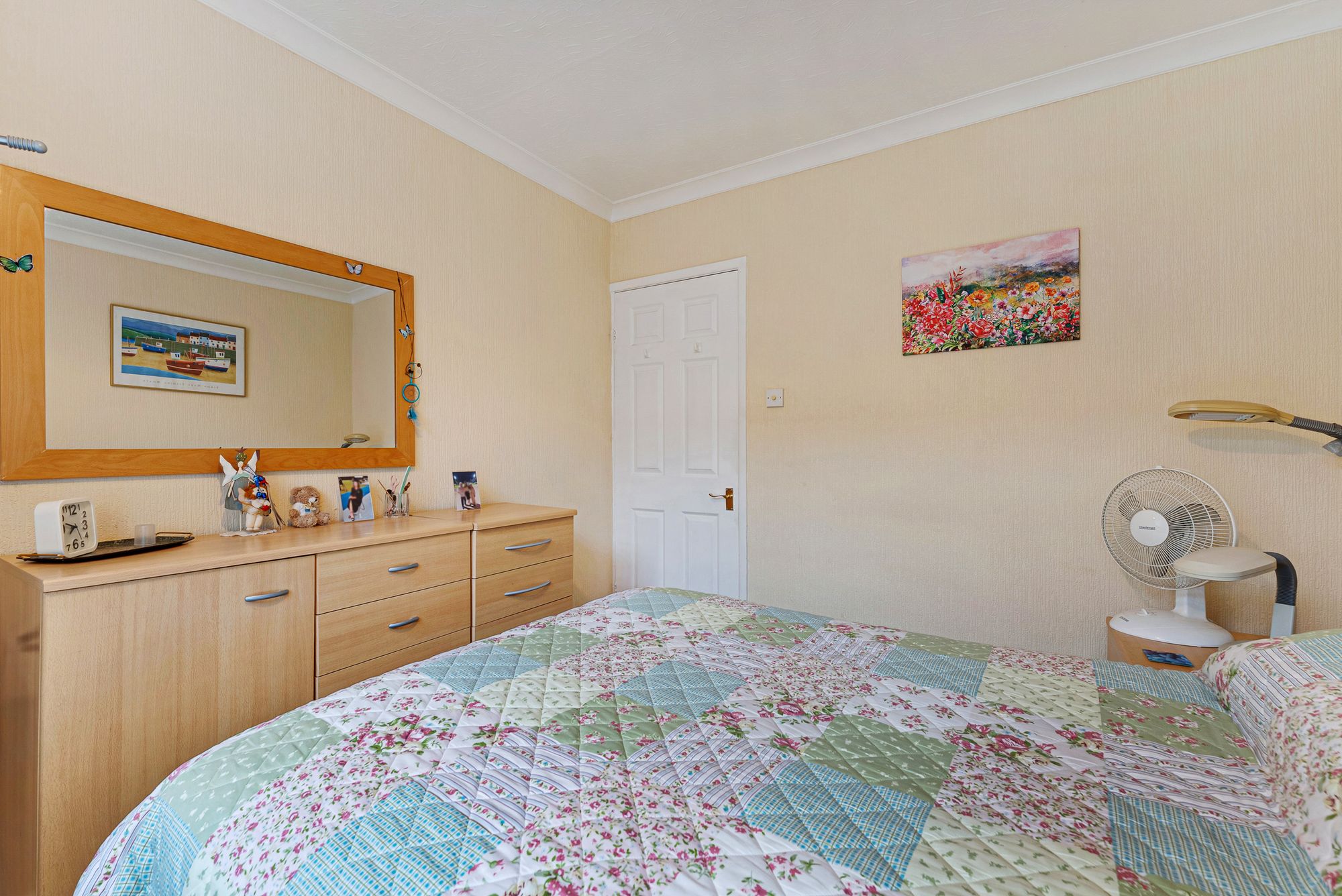 Cedar Avenue, Sutton Weaver, WA7