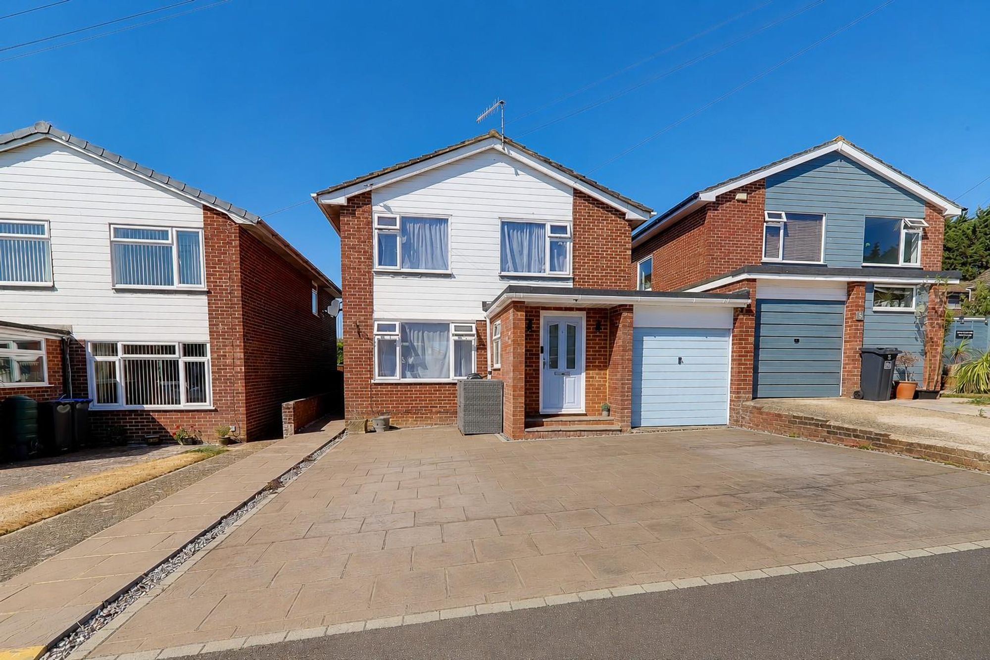 House | 4 Colne Close, Worthing, BN13 3LP | For Sale