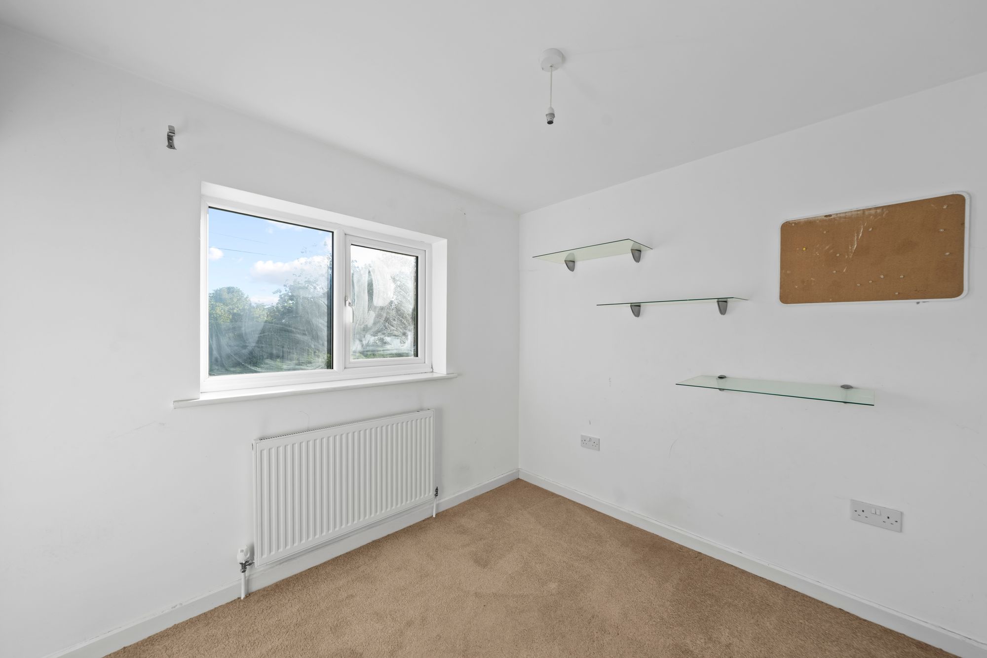 Radcliffe Avenue, Culcheth, WA3