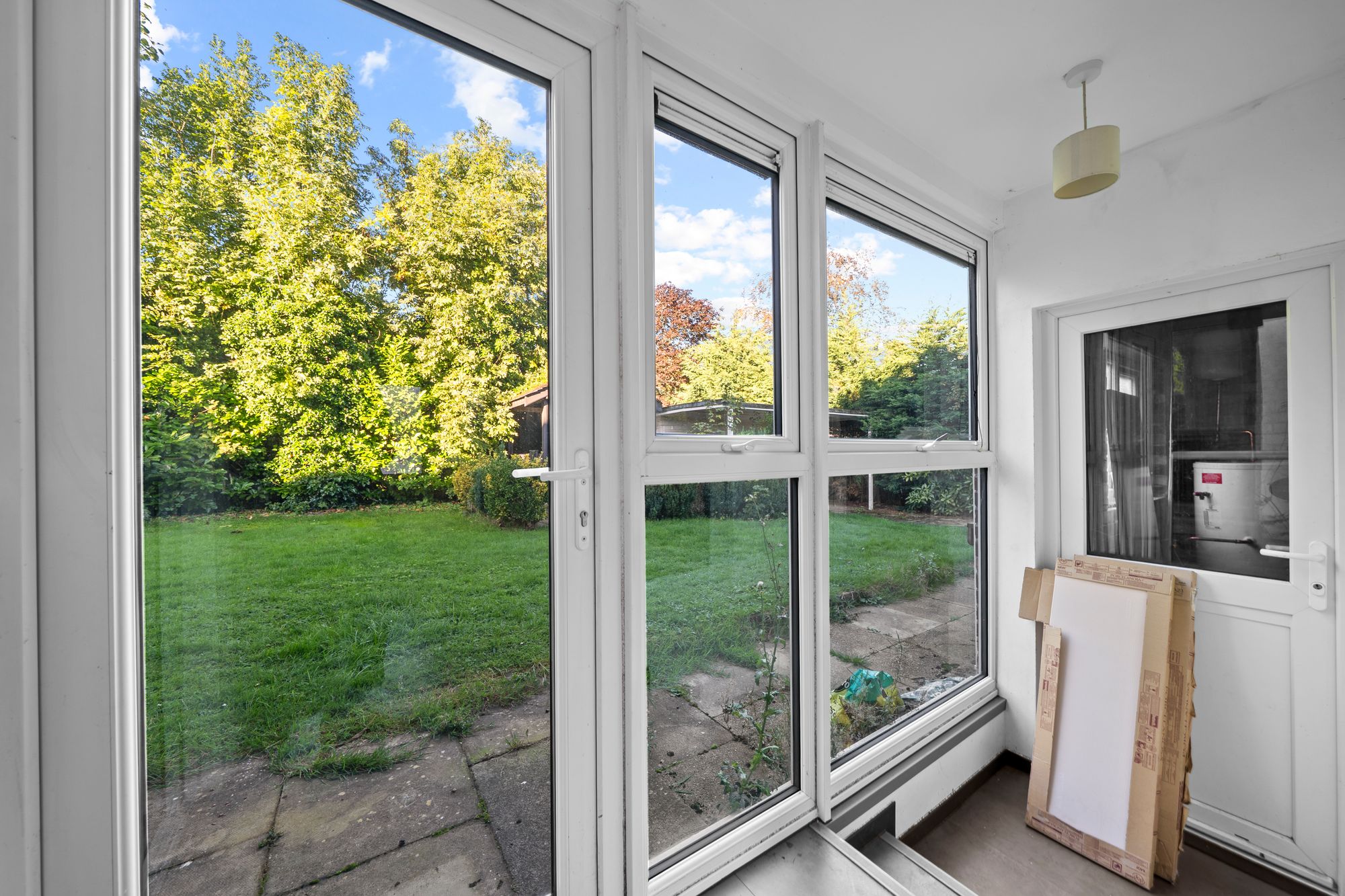 Radcliffe Avenue, Culcheth, WA3