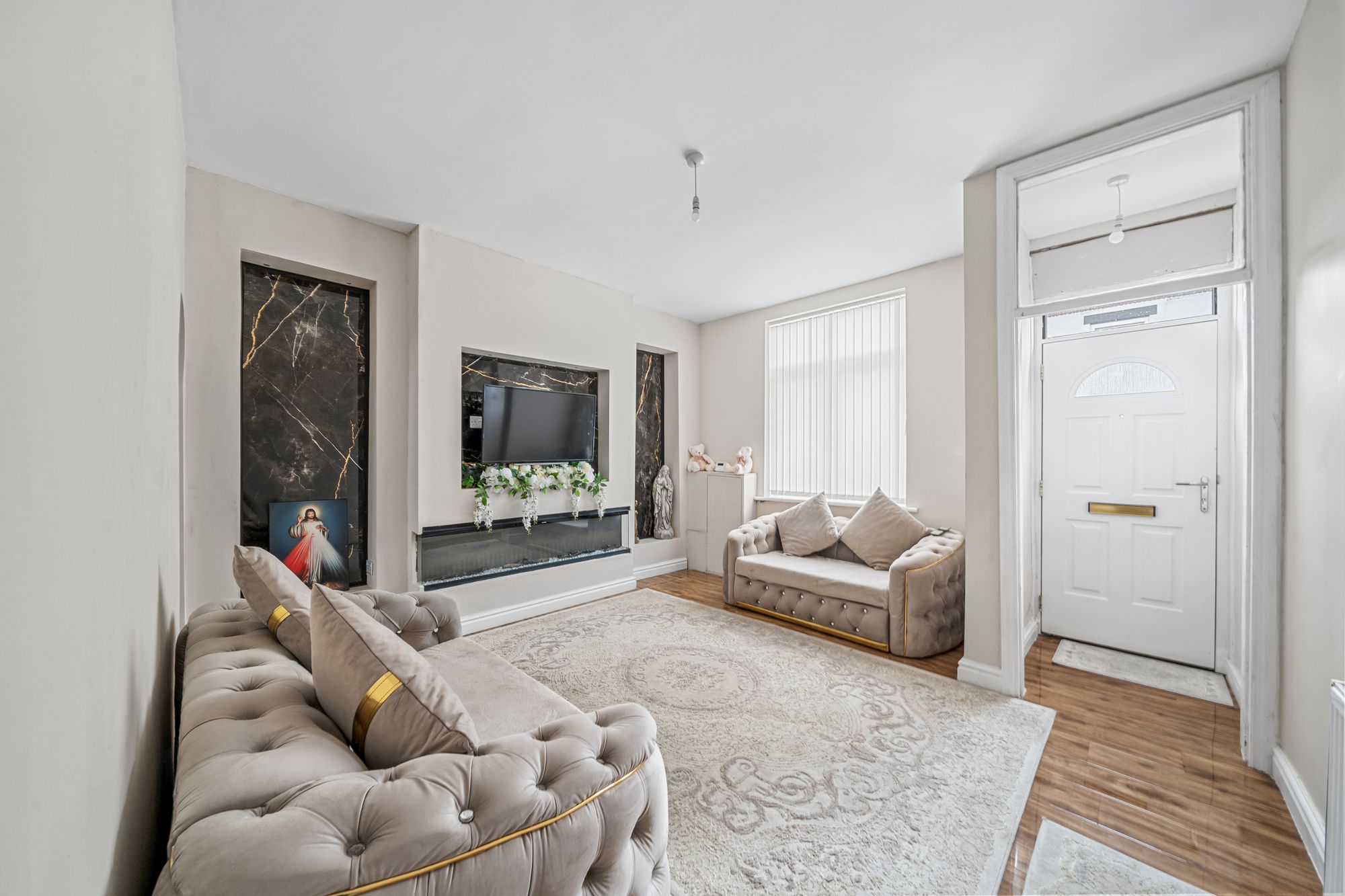 Isherwood Street, Leigh, WN7