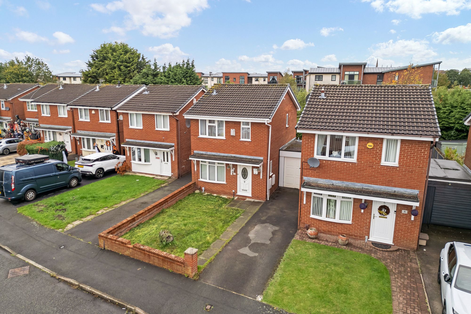 Case Grove, Prescot, L35