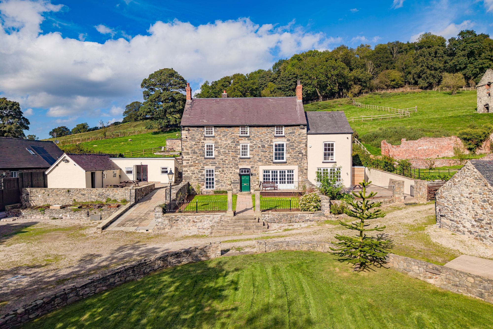 Property image — Holywell Road, Rhuallt, LL17