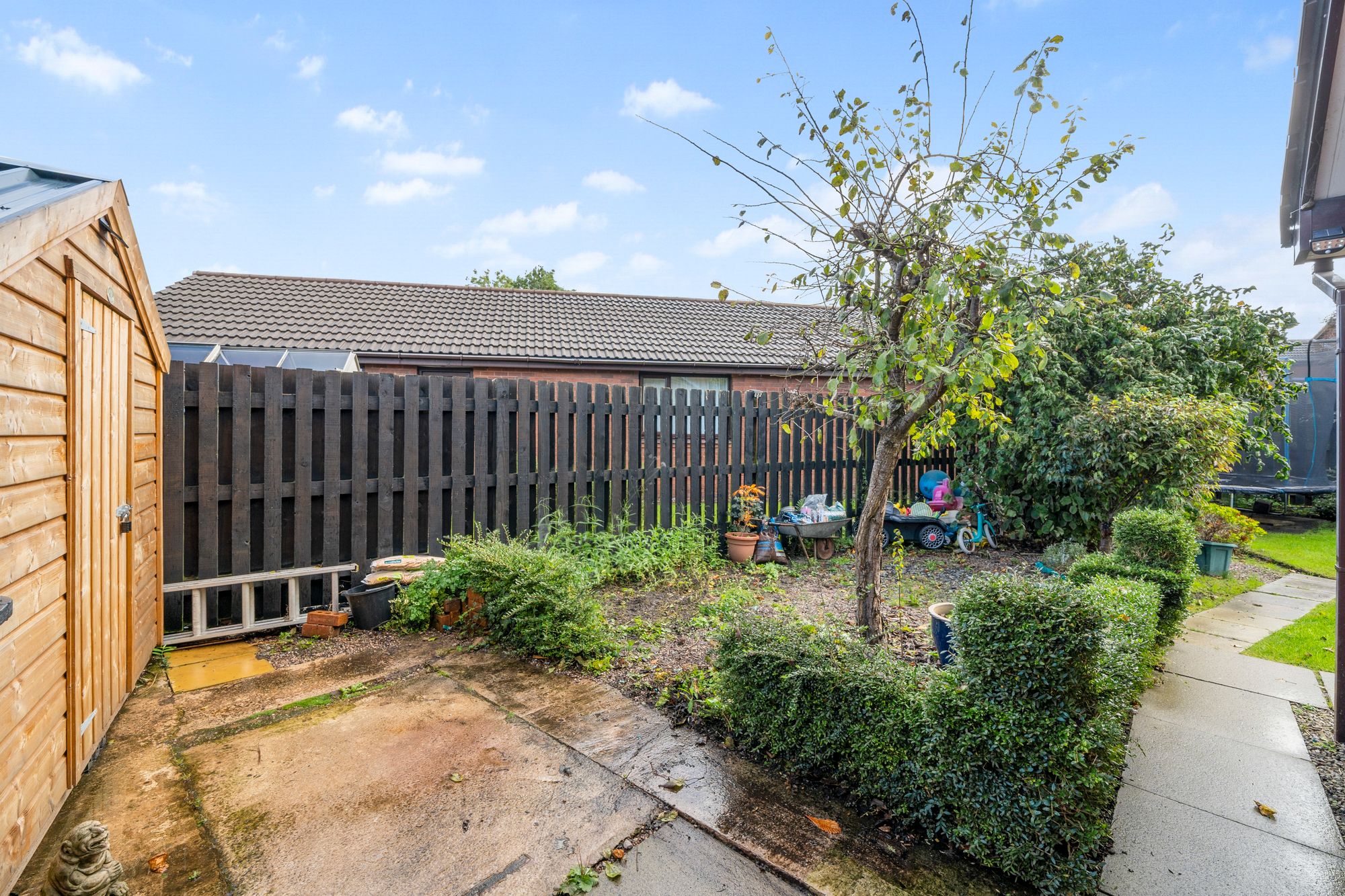 Carrington Close, Birchwood, WA3