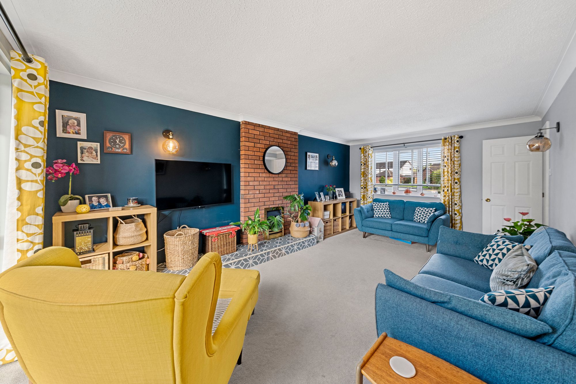 Carrington Close, Birchwood, WA3